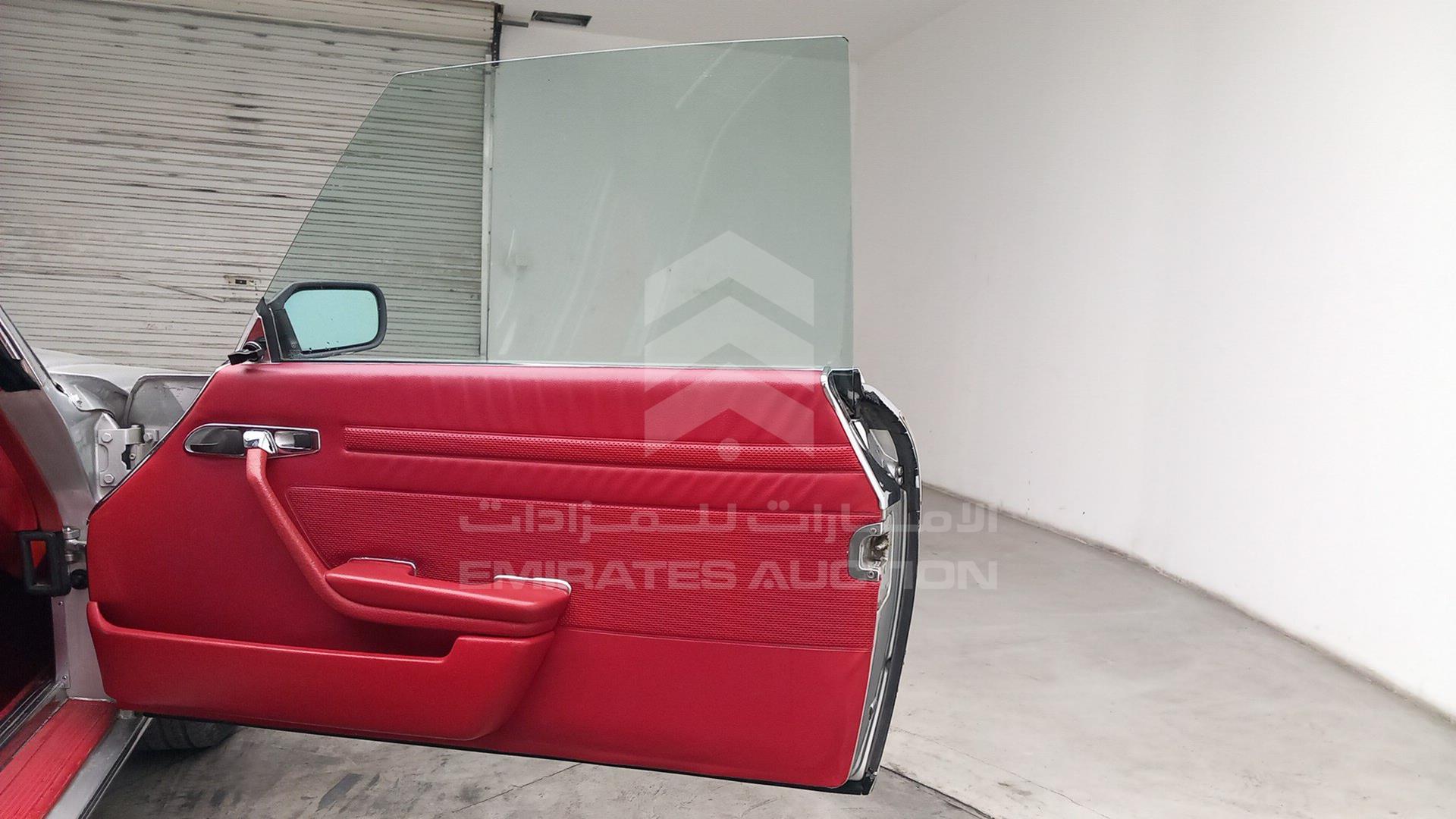1975 MERCEDES SLC 450 VIN: 10702412011063