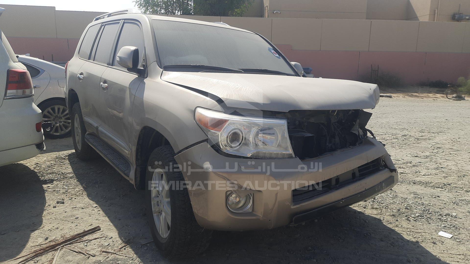 2015 TOYOTA LAND CRUISER VIN: JTMHU09J8F4106121