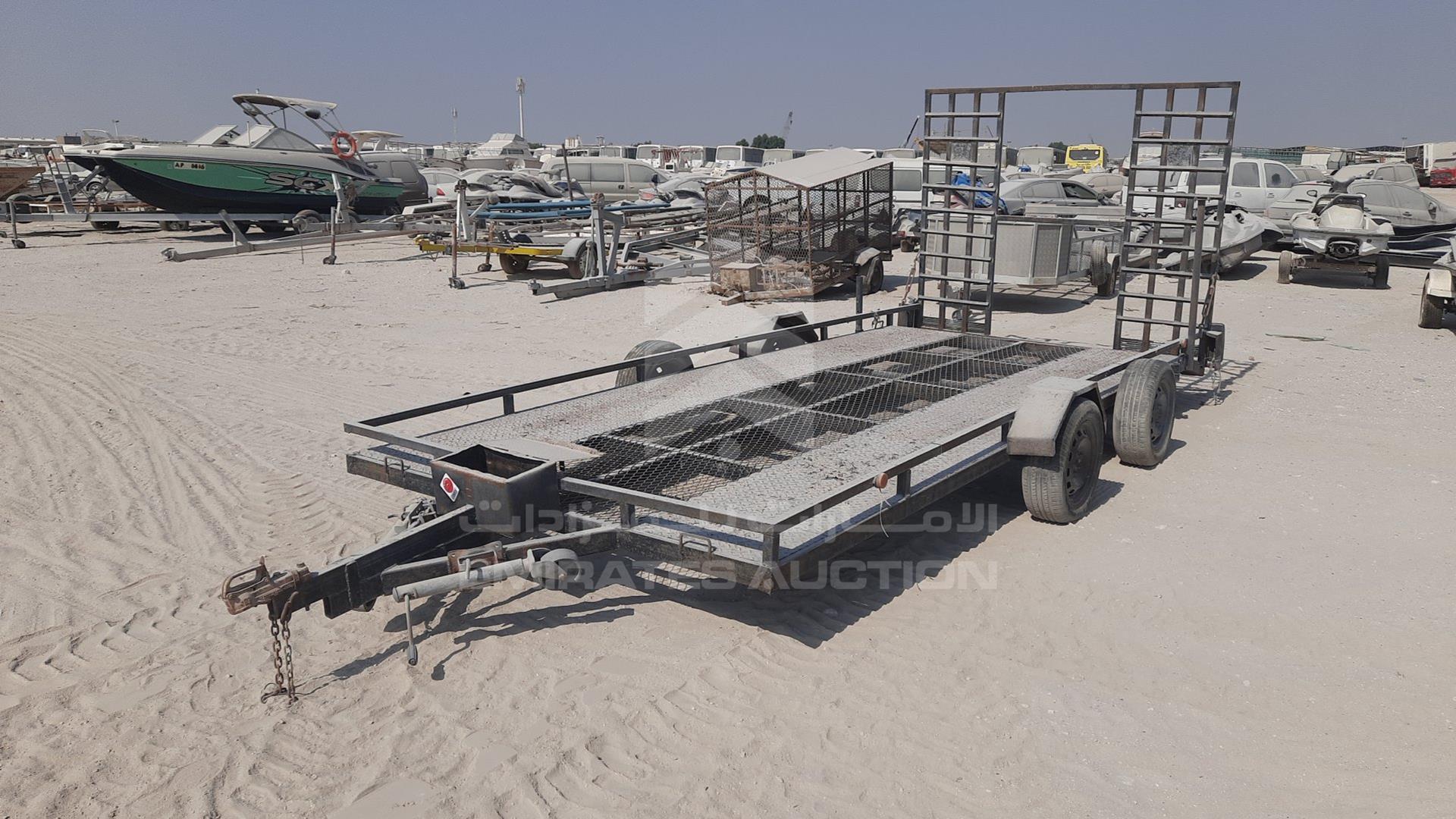 2015 TRAILER LOCAL VIN: D090582DXBTRAILER