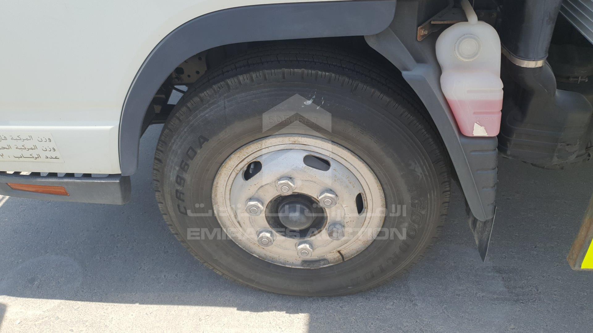 2017 MITSUBISHI CANTER VIN: JL7B6E1P4HK016110