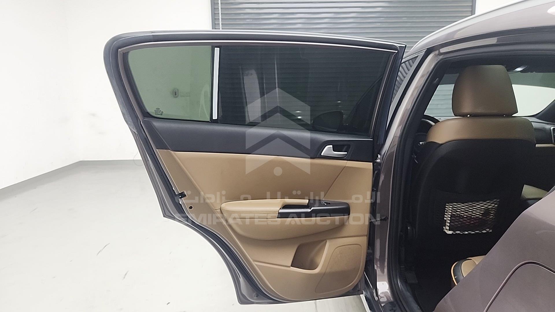 2021 KIA SPORTAGE VIN: U5YPH8149ML911684
