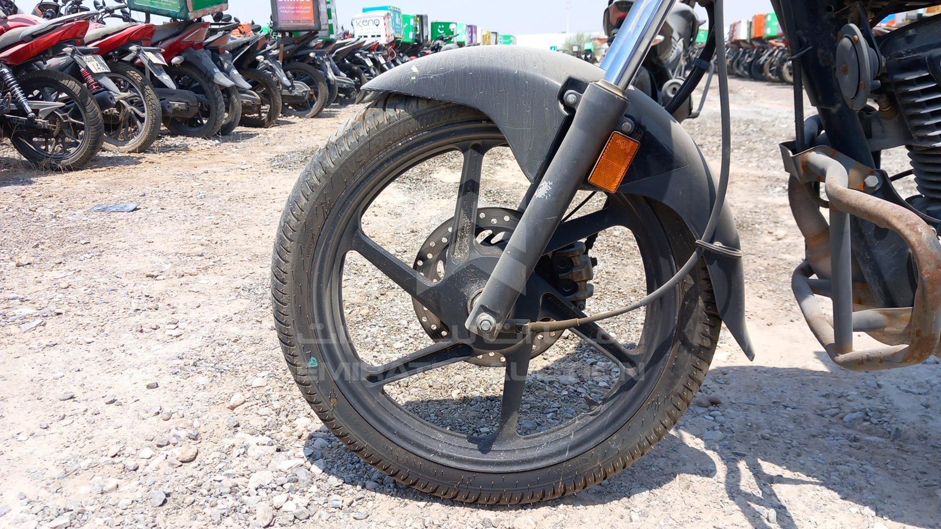 2021 HONDA UNICORN VIN: ME4KC401LMA326626