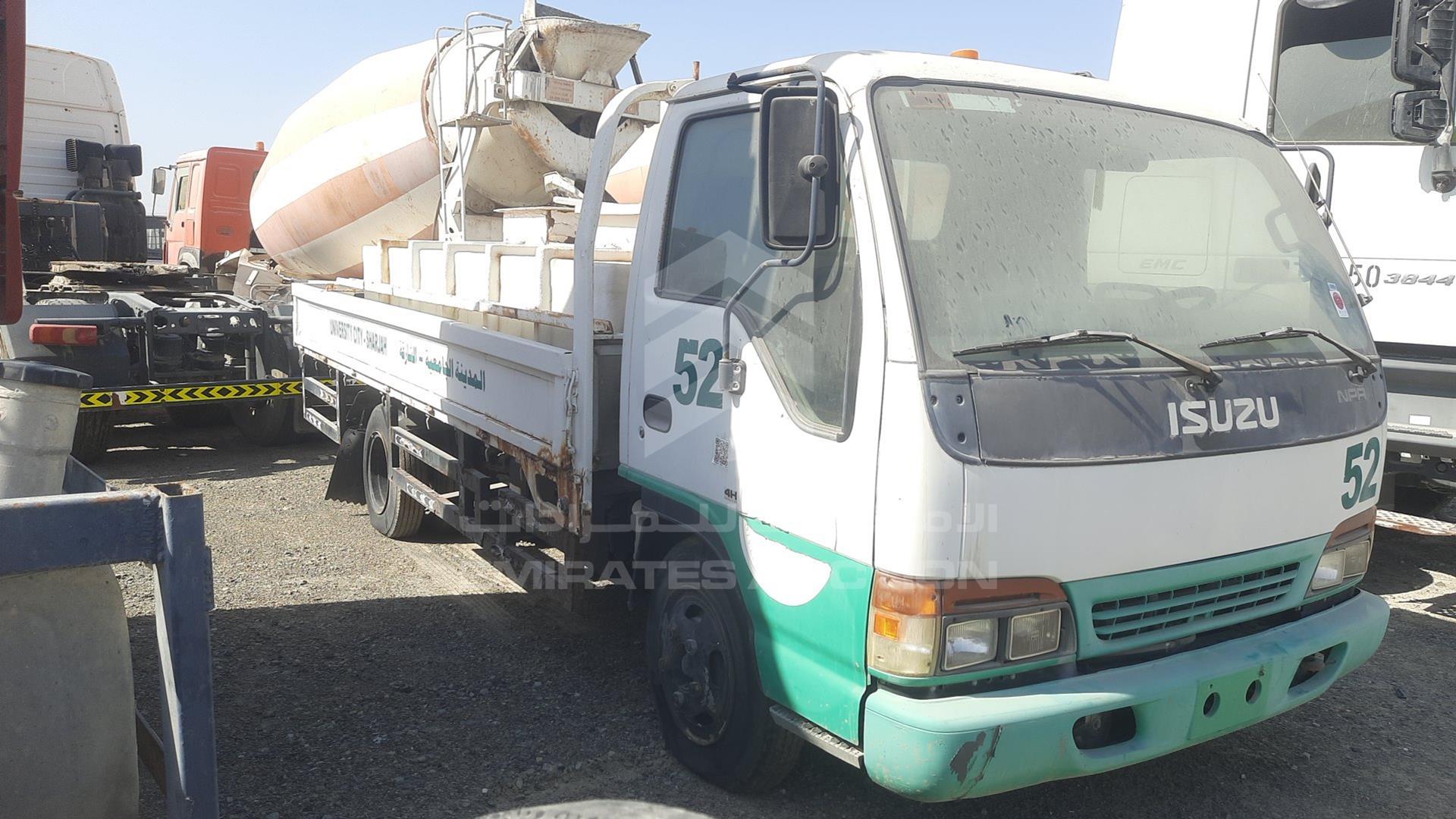 2001 ISUZU NPR VIN: JAAJP34G317P03388