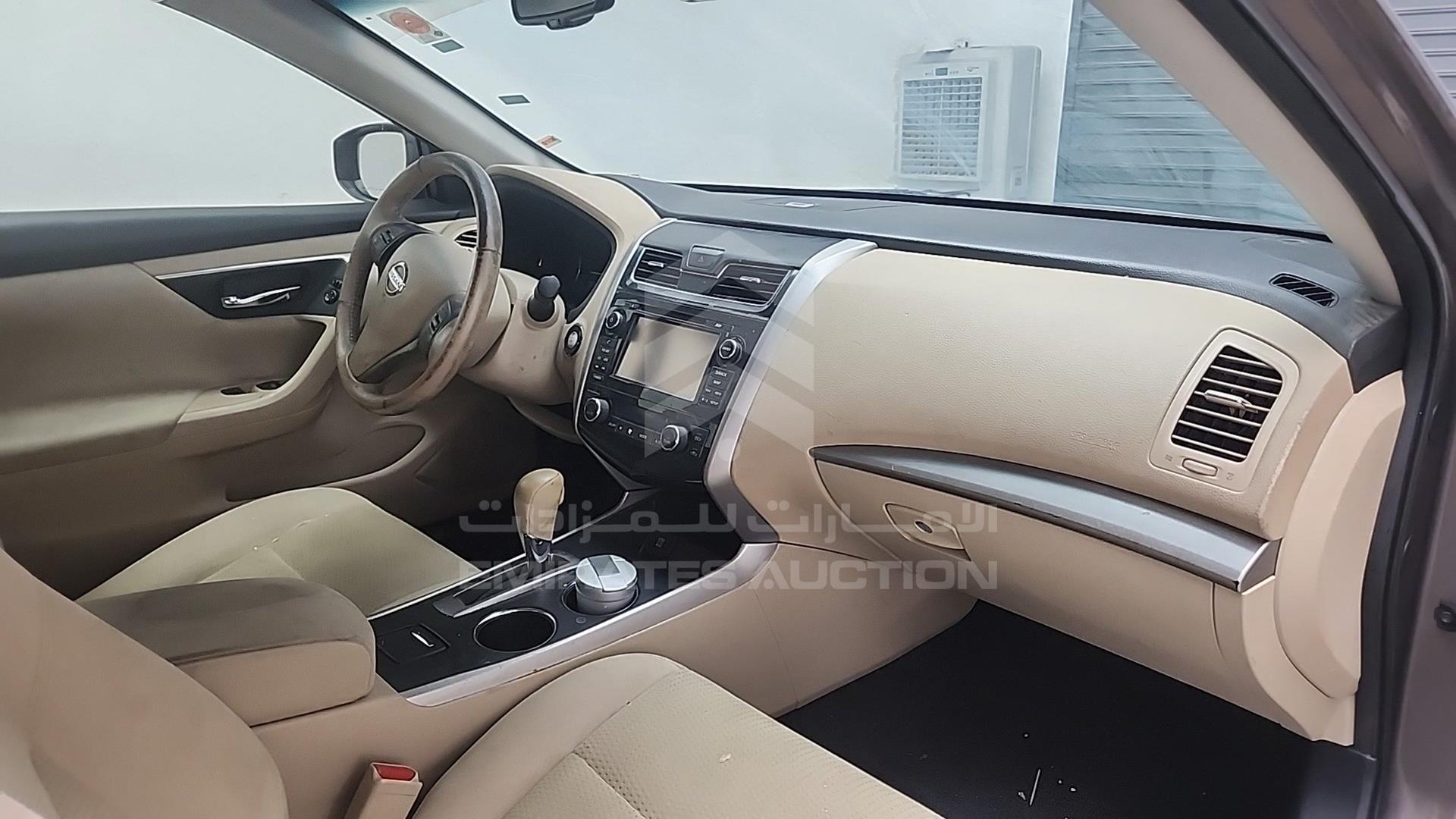2016 NISSAN ALTIMA VIN: 1N4AL3AP1GC101605