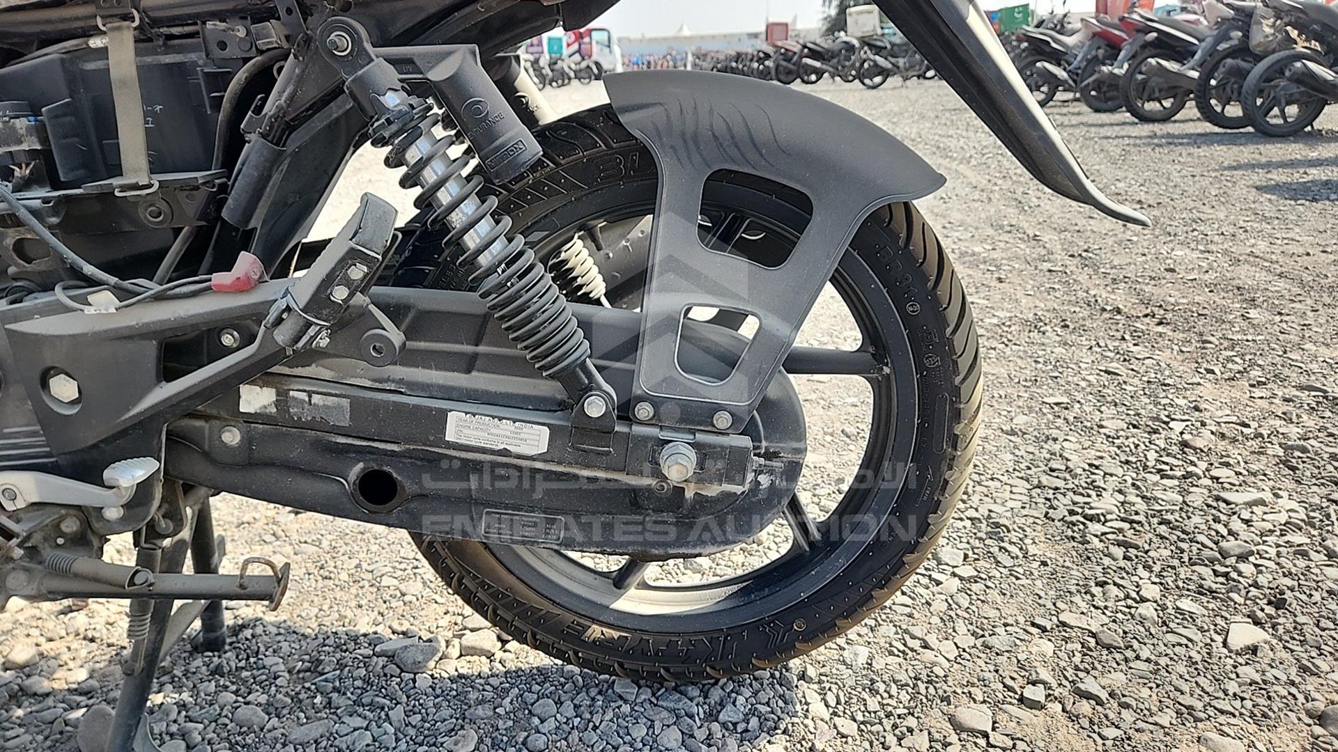 0 BAJAJ PULSAR VIN: MD2A11CX6LCE59856