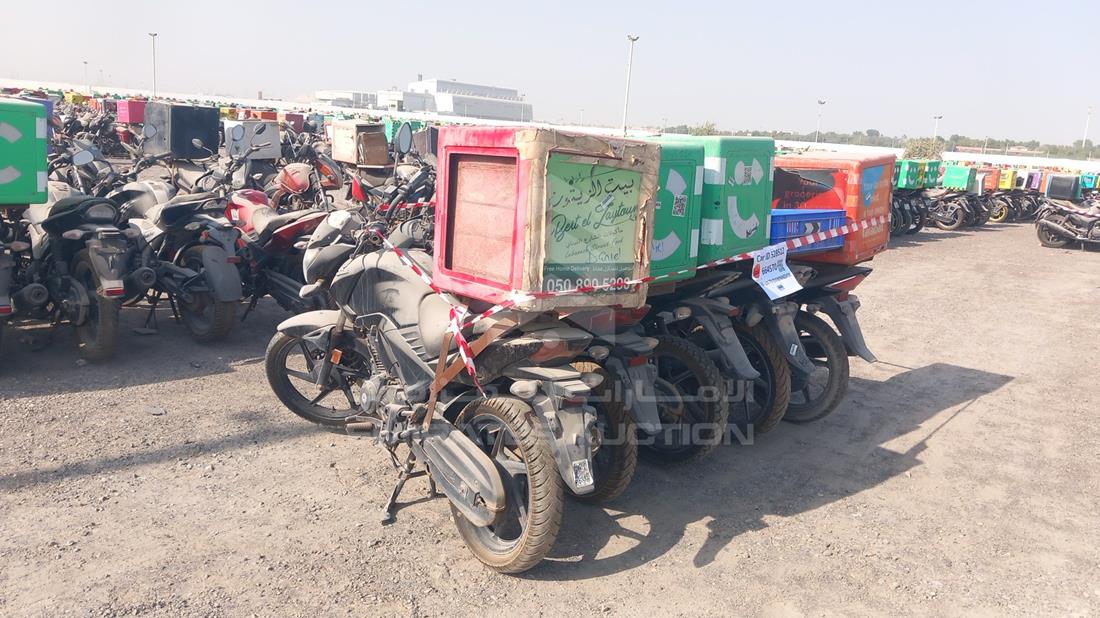 5 Motorbikes — Rear Left Angle — Photo 7
