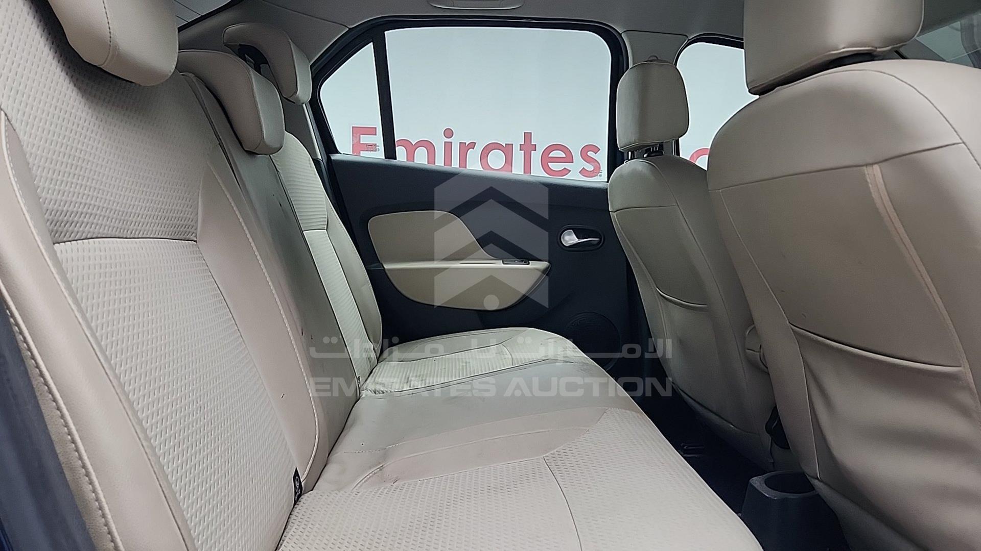 2017 RENAULT SYMBOL VIN: VF14SRAB7HT542334