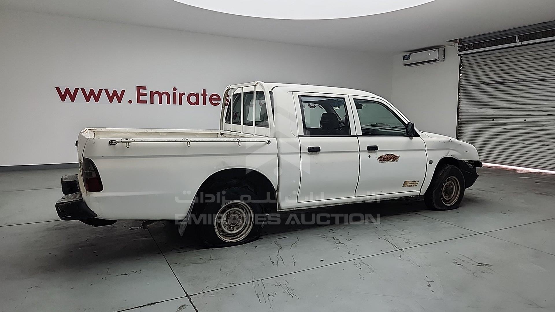 2005 MITSUBISHI L 200 VIN: MMBJNK6405D037964