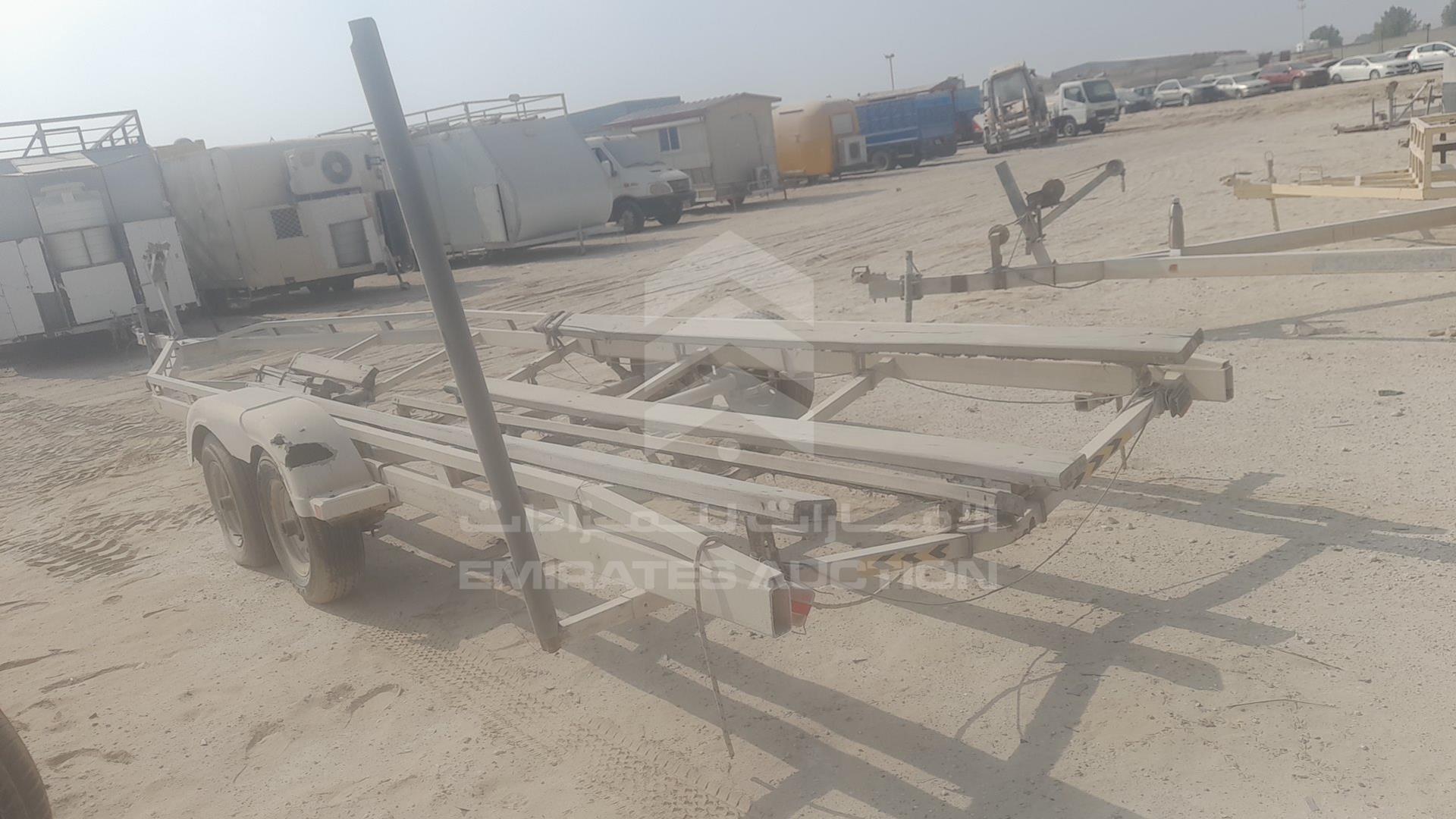 2015 TRAILER LOCAL VIN: D061680DXBTRAILER