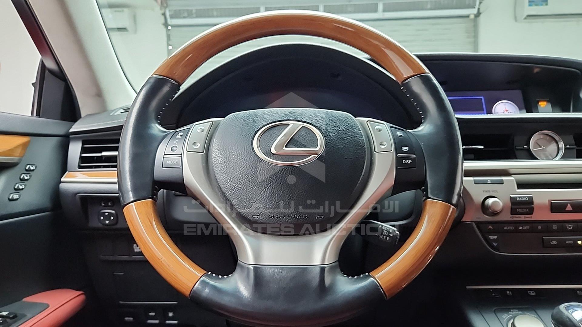 2014 LEXUS ES 300 VIN: JTHBW1GG2E2070075
