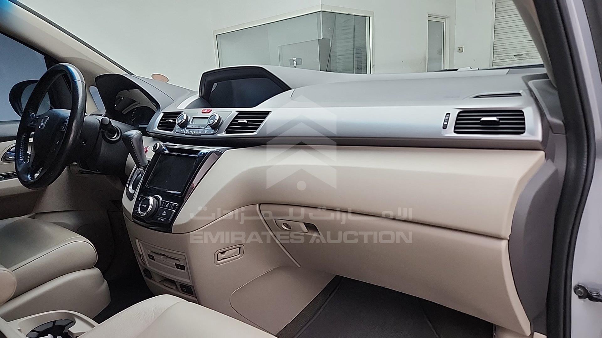2016 HONDA ODYSSEY VIN: 5KBRL5894GB701569