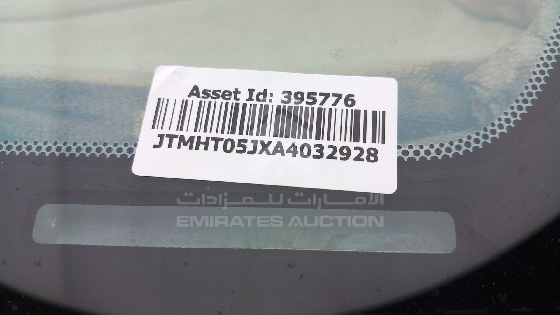 2010 TOYOTA LAND CRUISER VIN: JTMHT05JXA4032928