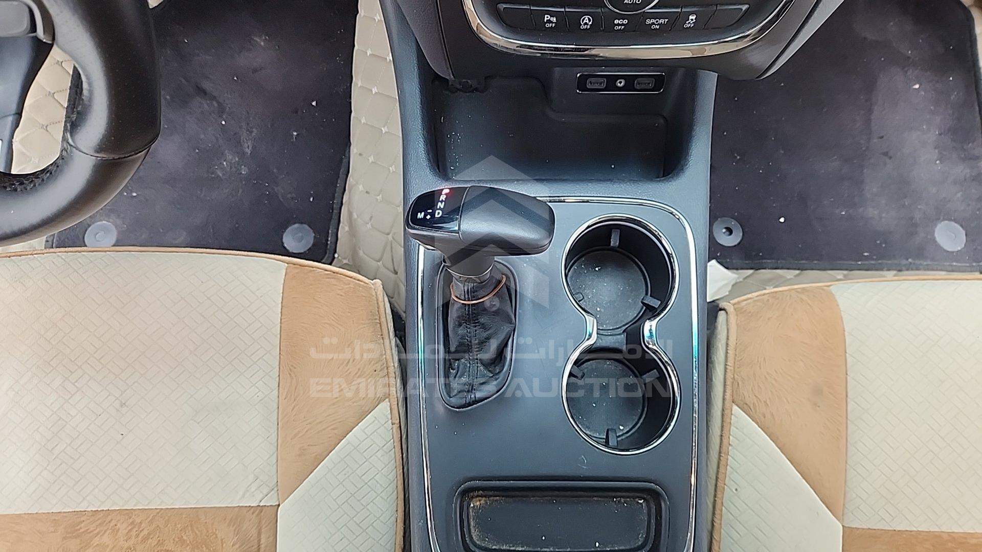 2018 DODGE DURANGO VIN: 1C4RDHDGXJC345215