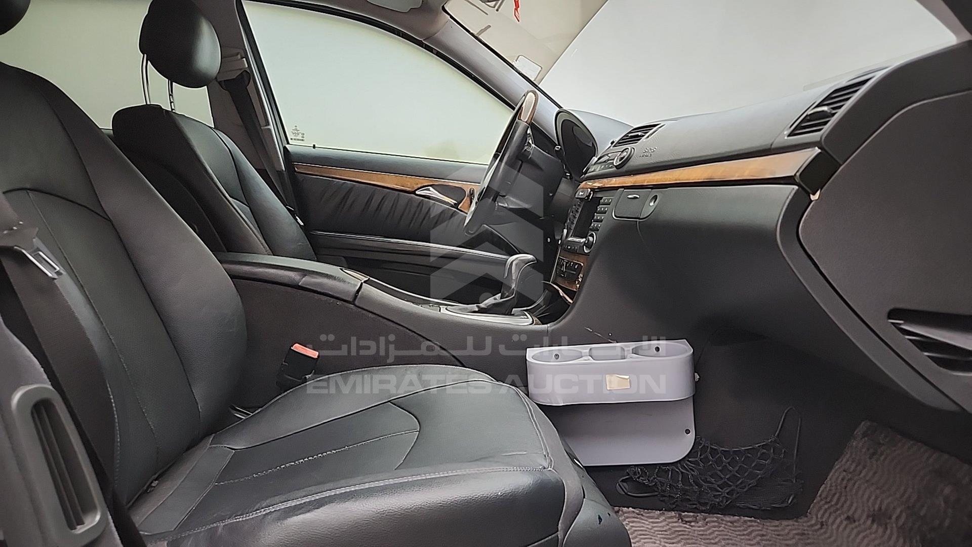 2005 MERCEDES E 500 VIN: WDB2112701A688827