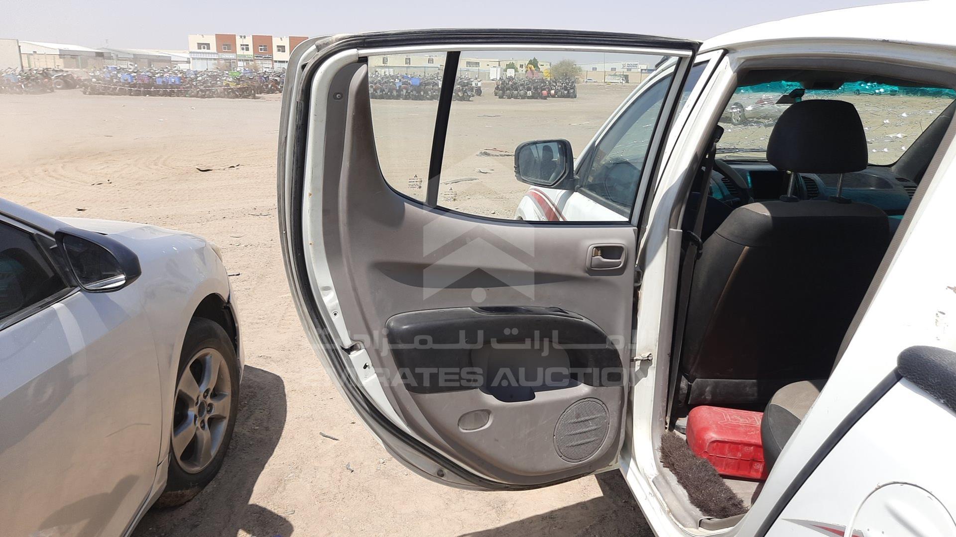 2013 MITSUBISHI L 200 VIN: MMBJNKA50DD030078