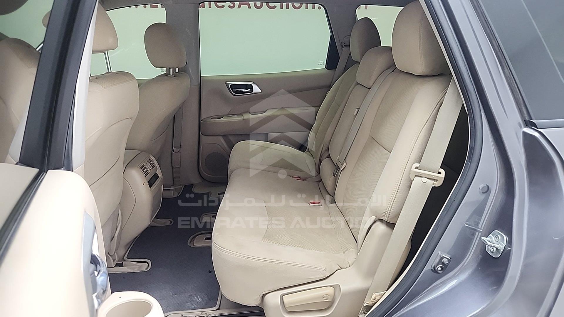 2015 NISSAN PATHFINDER VIN: 5N1AR2M59FC670502