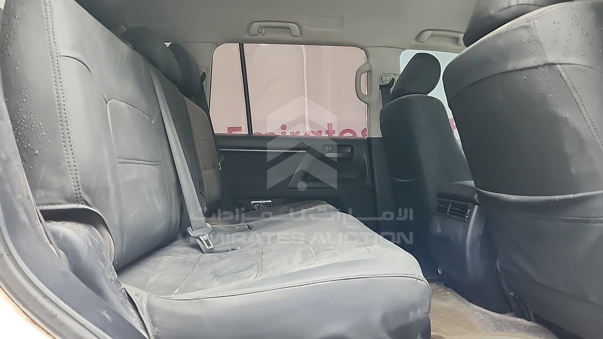 2014 TOYOTA LC 200 VIN: JTMHV09J604135041
