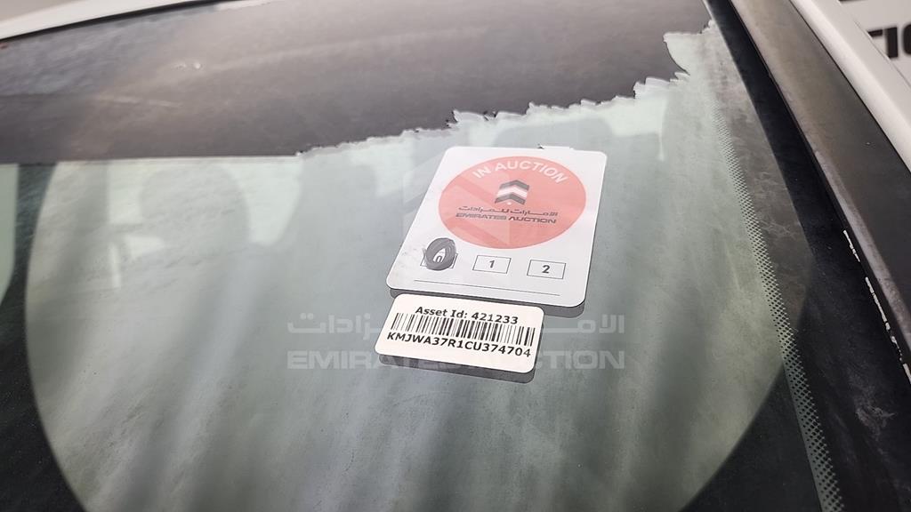 KMJWA37R1CU374704 - 2012 HYUNDAI H1 - #526410