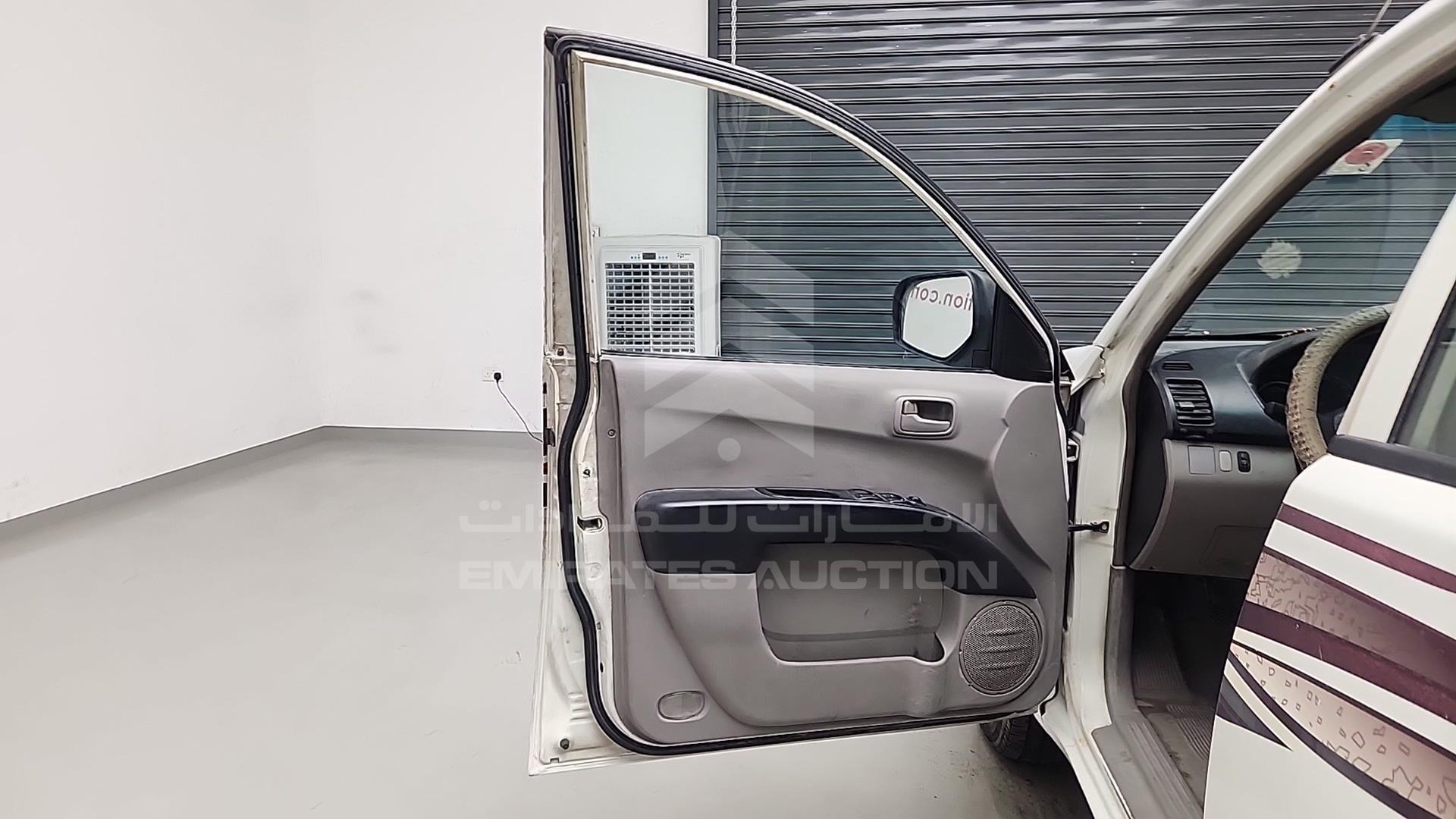 2008 MITSUBISHI L 200 VIN: MMBJNKA508D056267