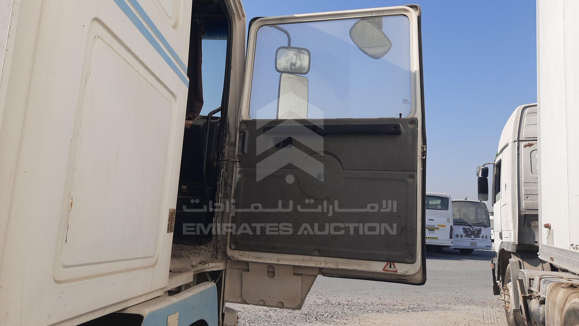 0 VOLVO F12 VIN: YV2H2B4AXLB452743