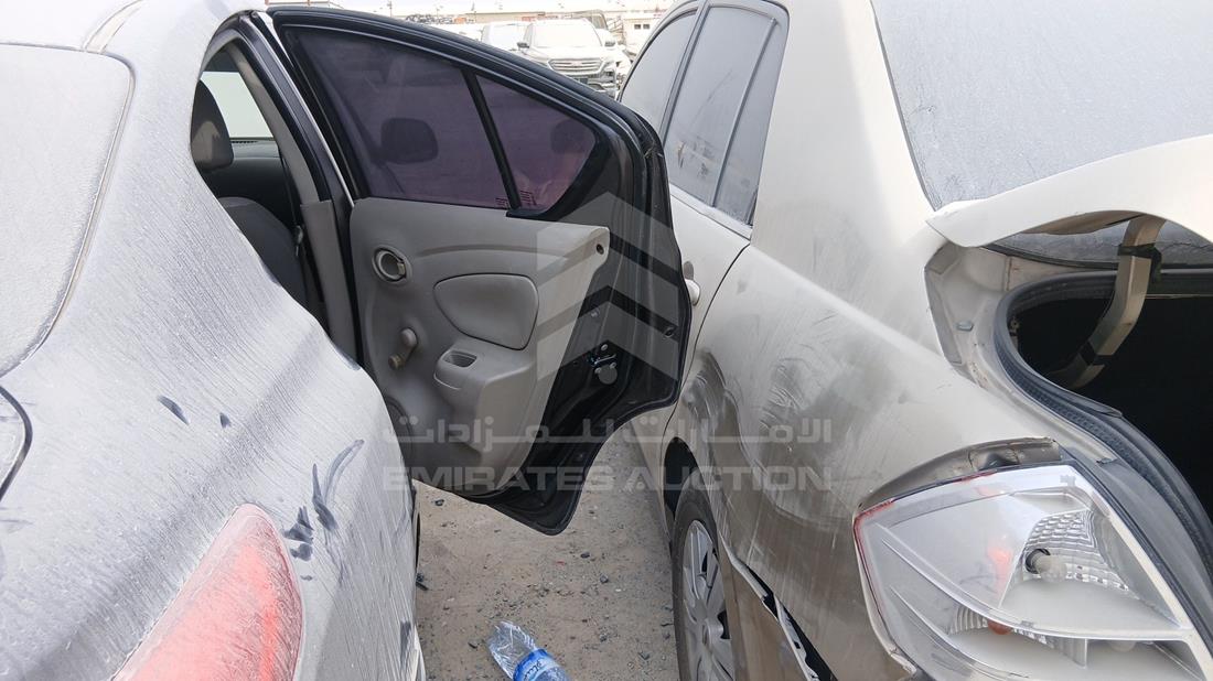 نيسان صني 2023 — الباب الخلفي الأيمن — صورة 24