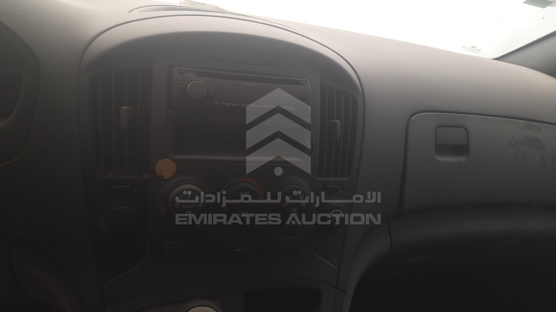 2012 HYUNDAI H1 VIN: KMHWG81RXCU430838