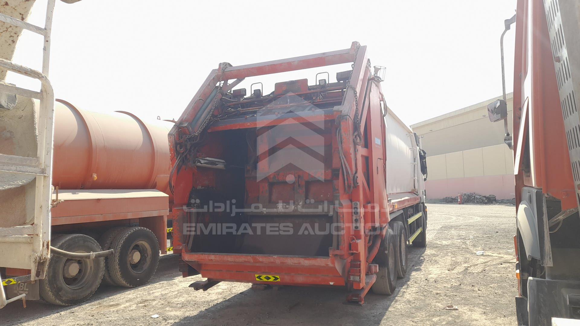 2007 MERCEDES ACTROS VIN: WDAKHCAA47L201969