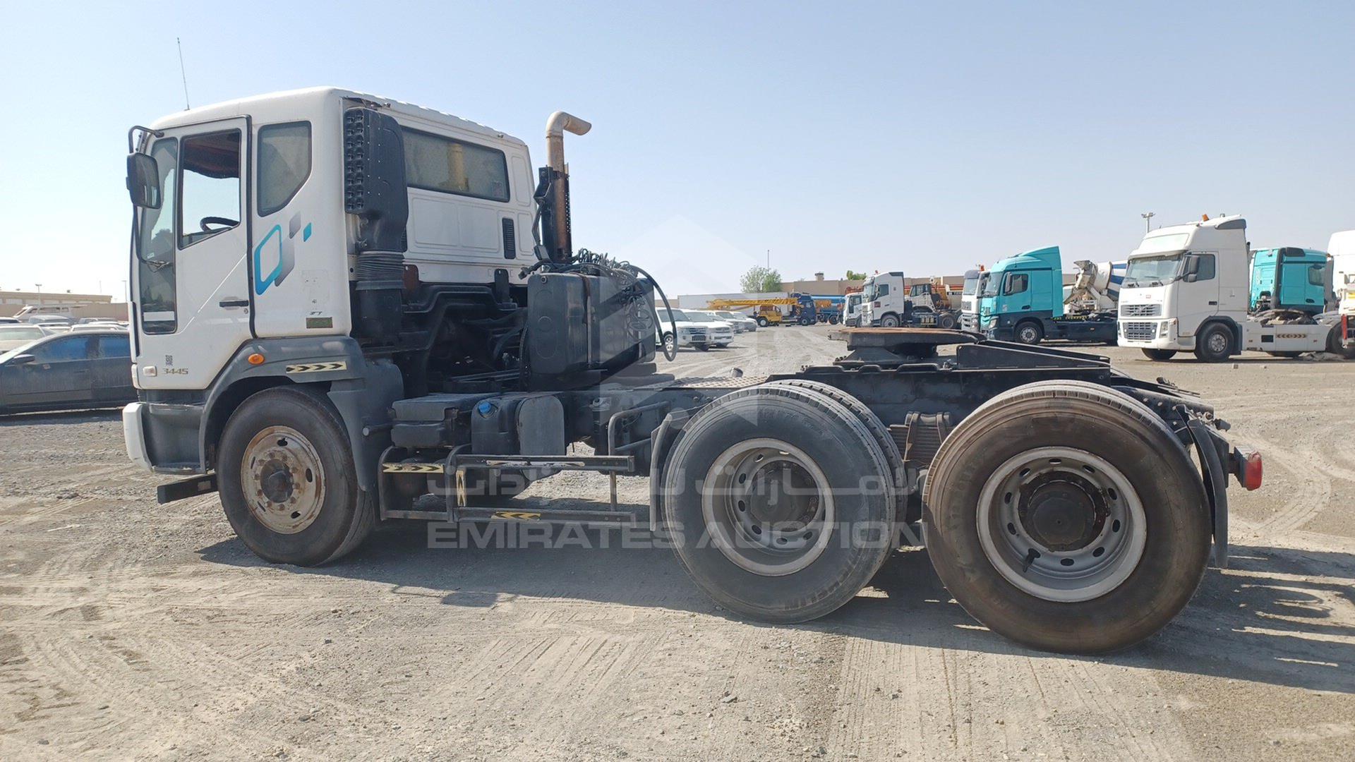 2020 TATA DAEWOO CL4TC VIN: KLUCL4TC1LK000057