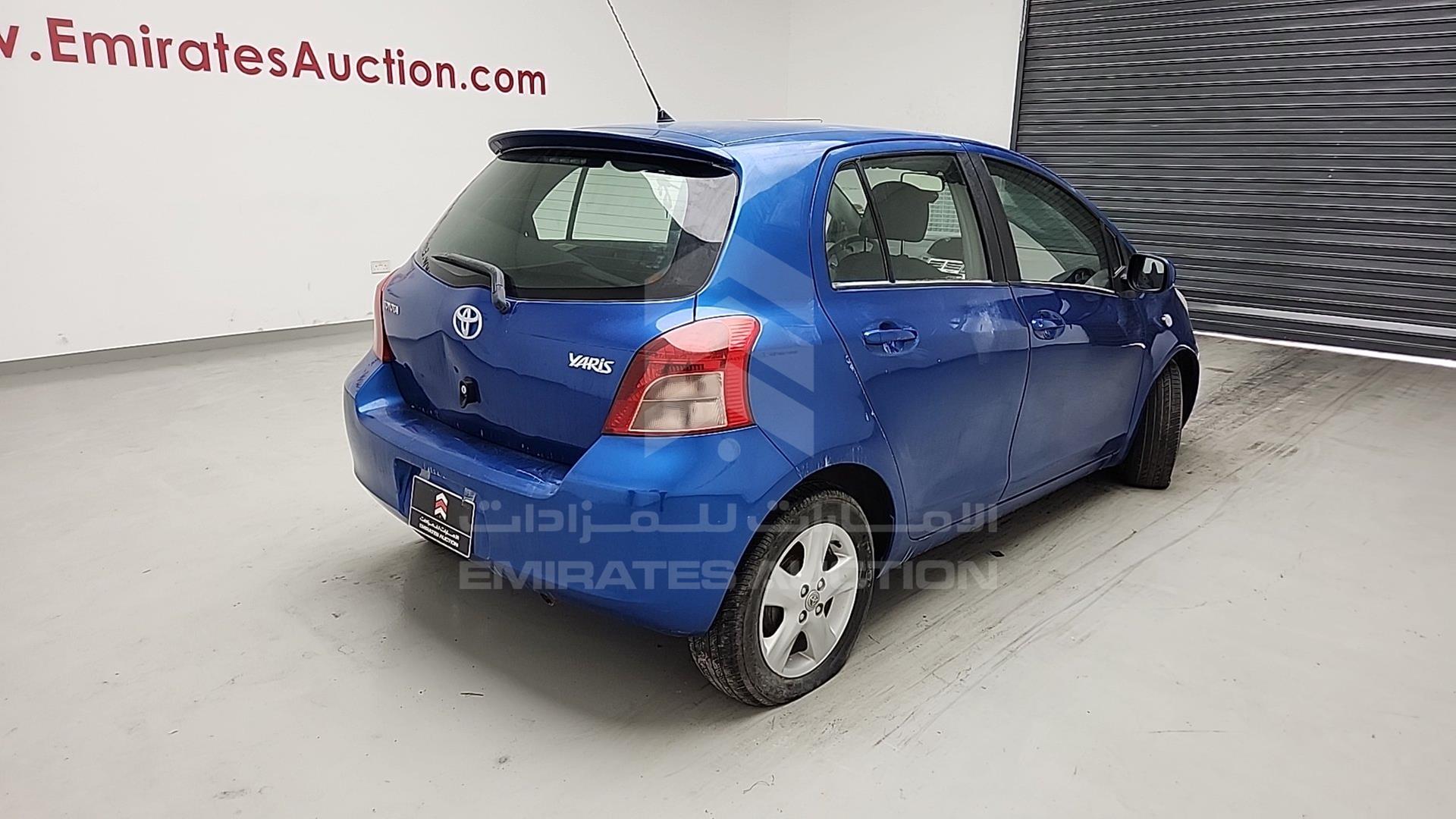 2007 TOYOTA YARIS VIN: JTDKW923175049028