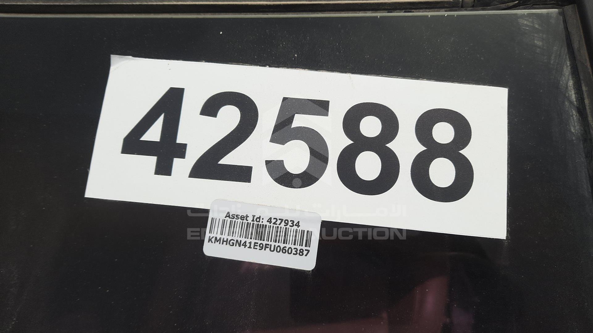 2015 HYUNDAI GENESIS VIN: KMHGN41E9FU060387