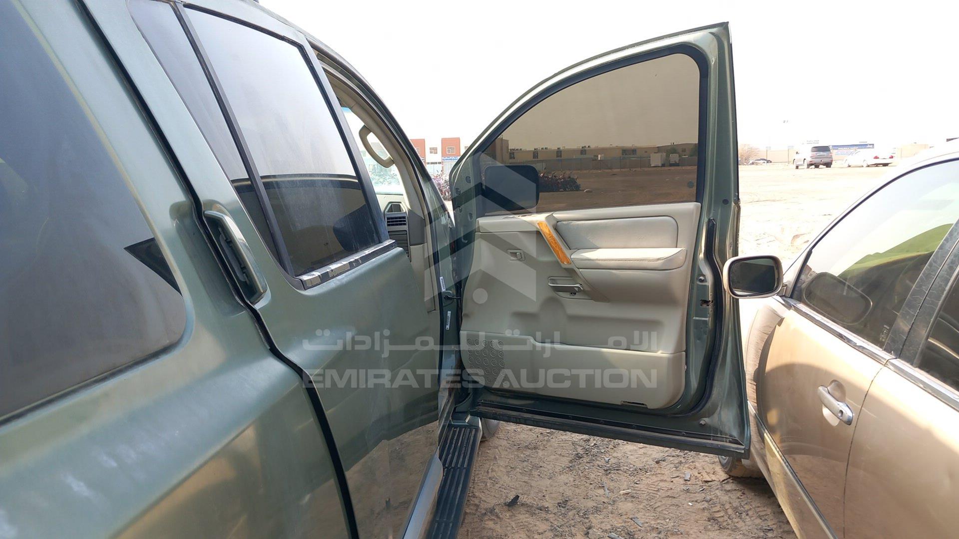 2004 INFINITI QX56 VIN: 5N3AA08C84N800234
