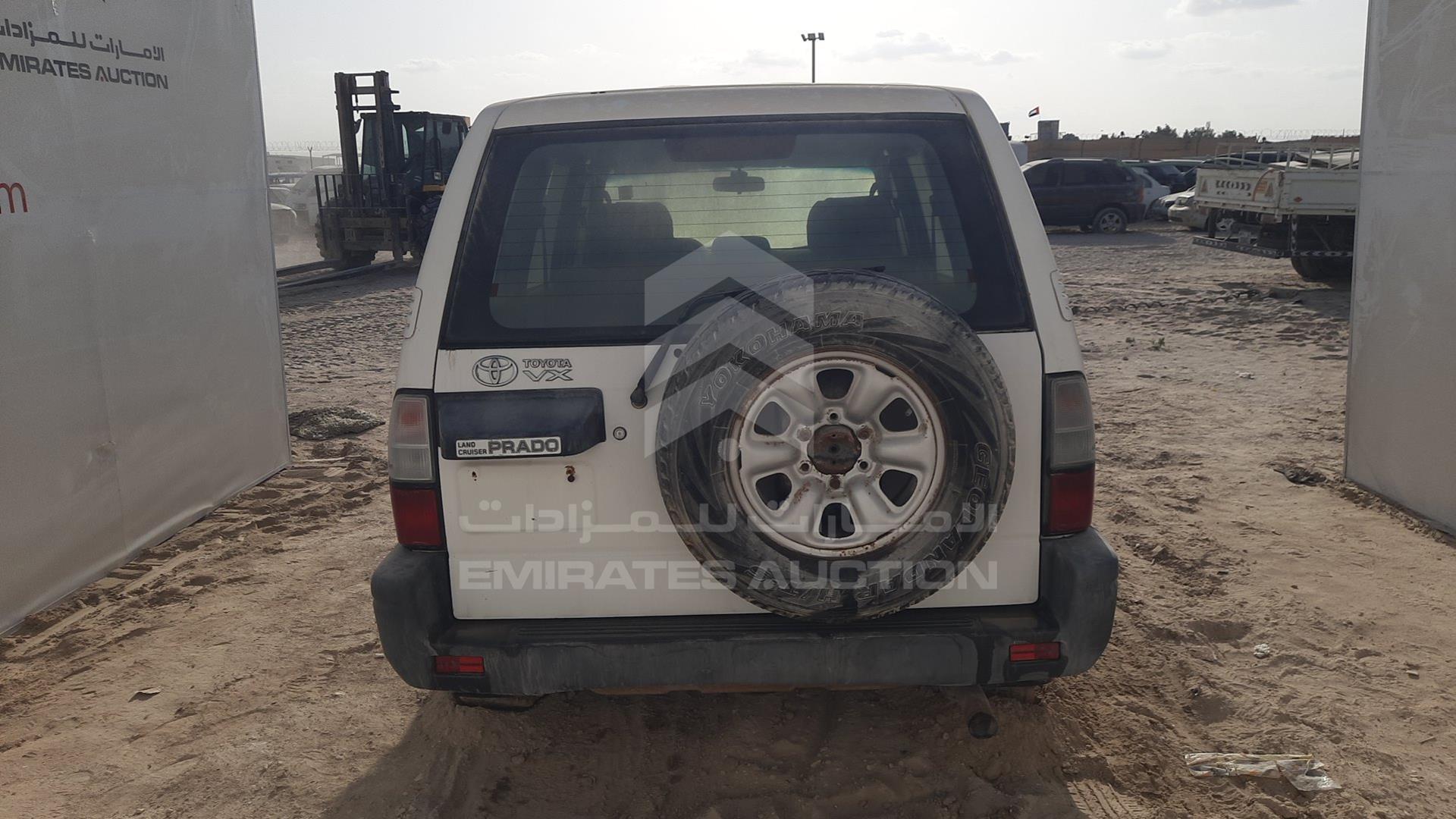 2002 TOYOTA PRADO VIN: JTEBN95J920098069