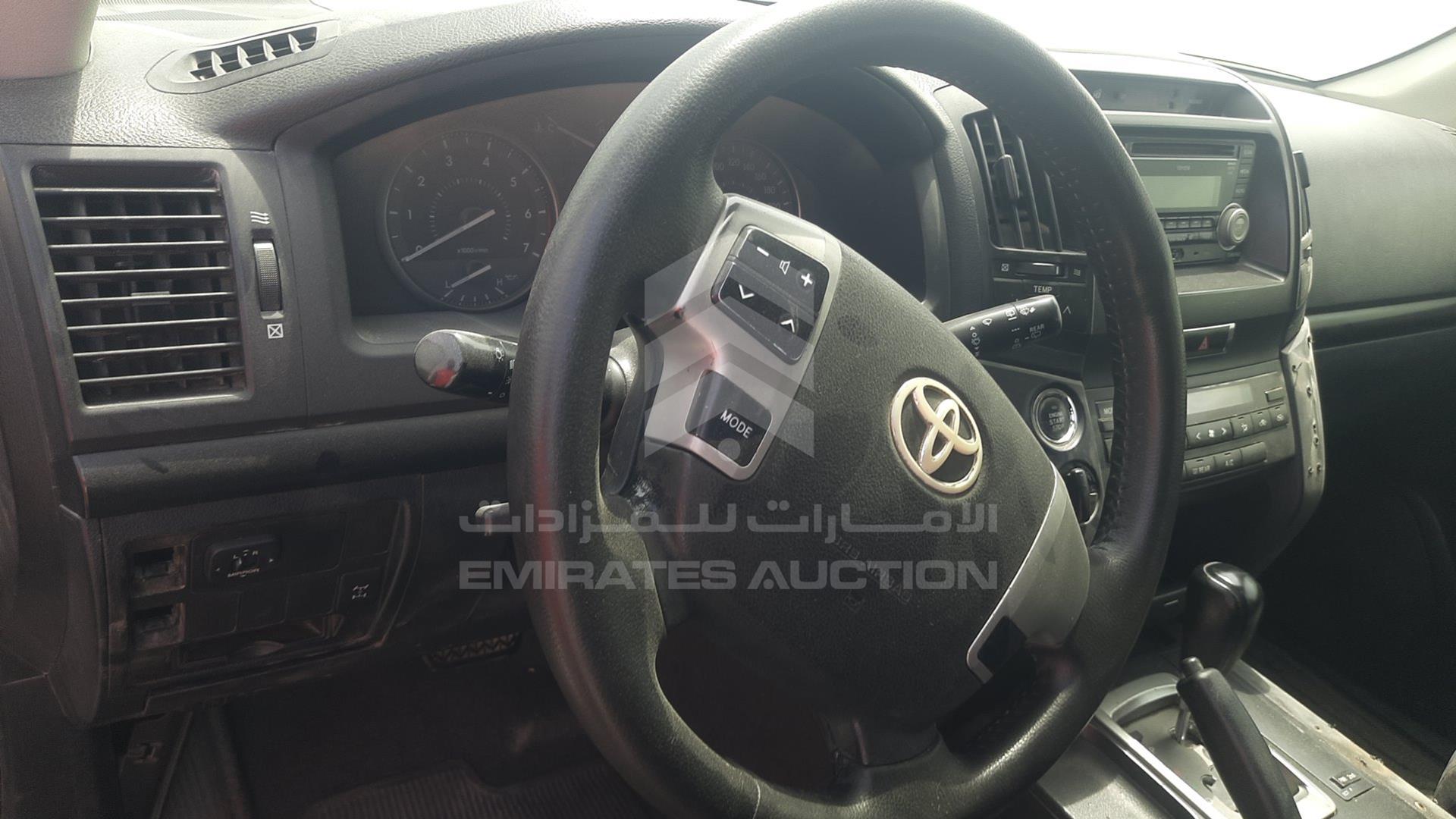 2012 TOYOTA LAND CRUISER VIN: JTMDU09J2C5056028