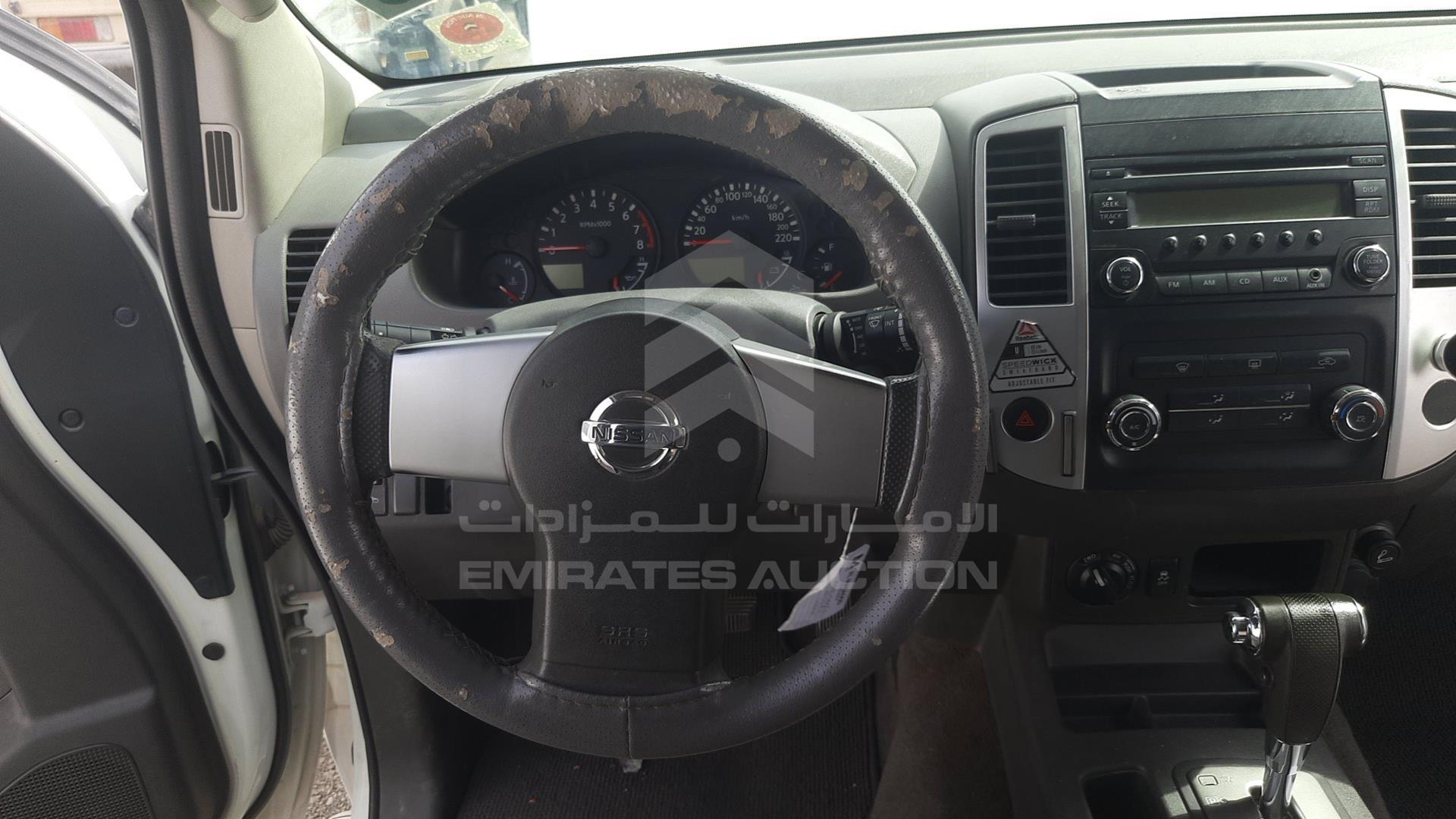 2014 NISSAN XTERRA VIN: 5N1AN0N65EN813083