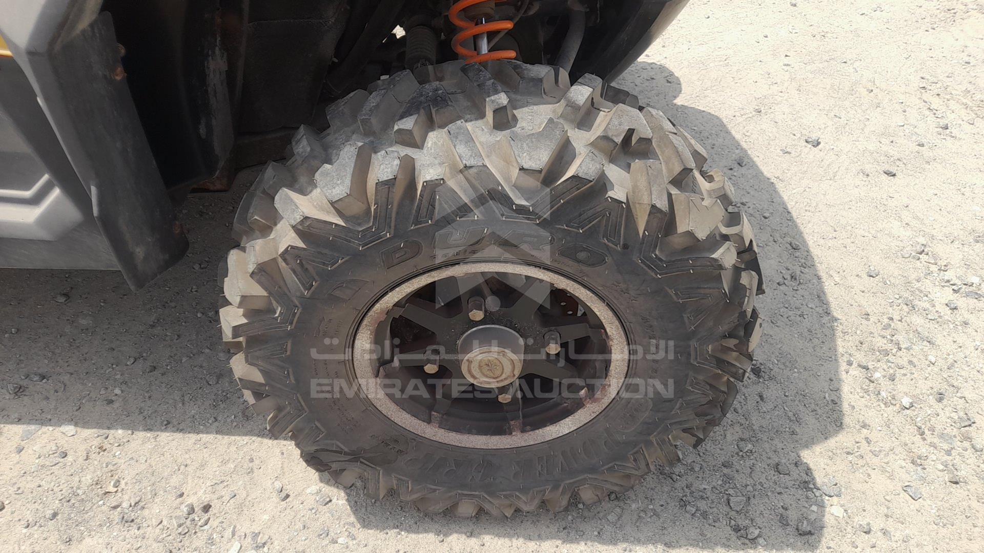 2010 POLARIS --- VIN: 4XAVH76A7AD827230