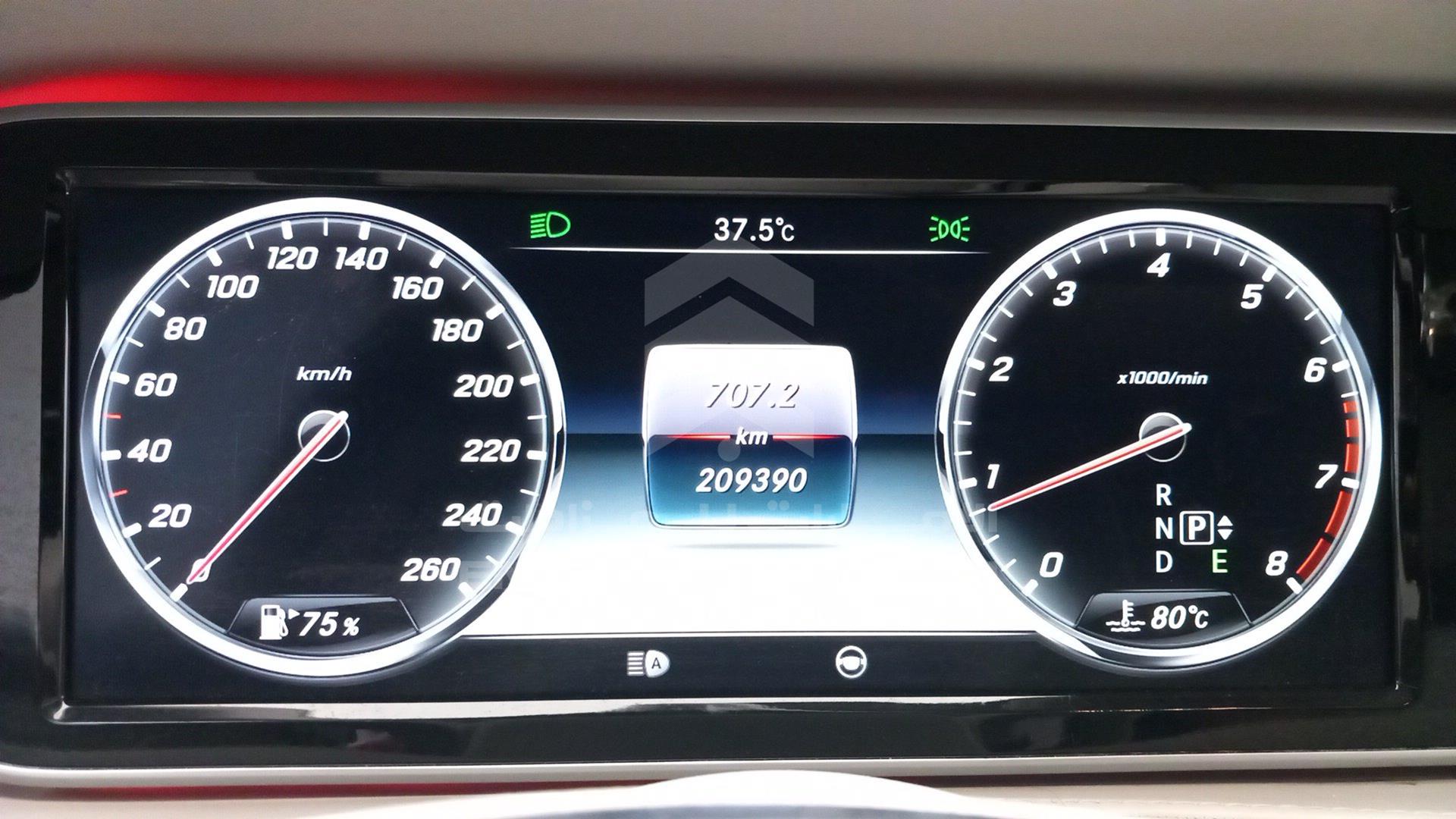 2016 MERCEDES S 550 VIN: WDDUG8FB1GA222285