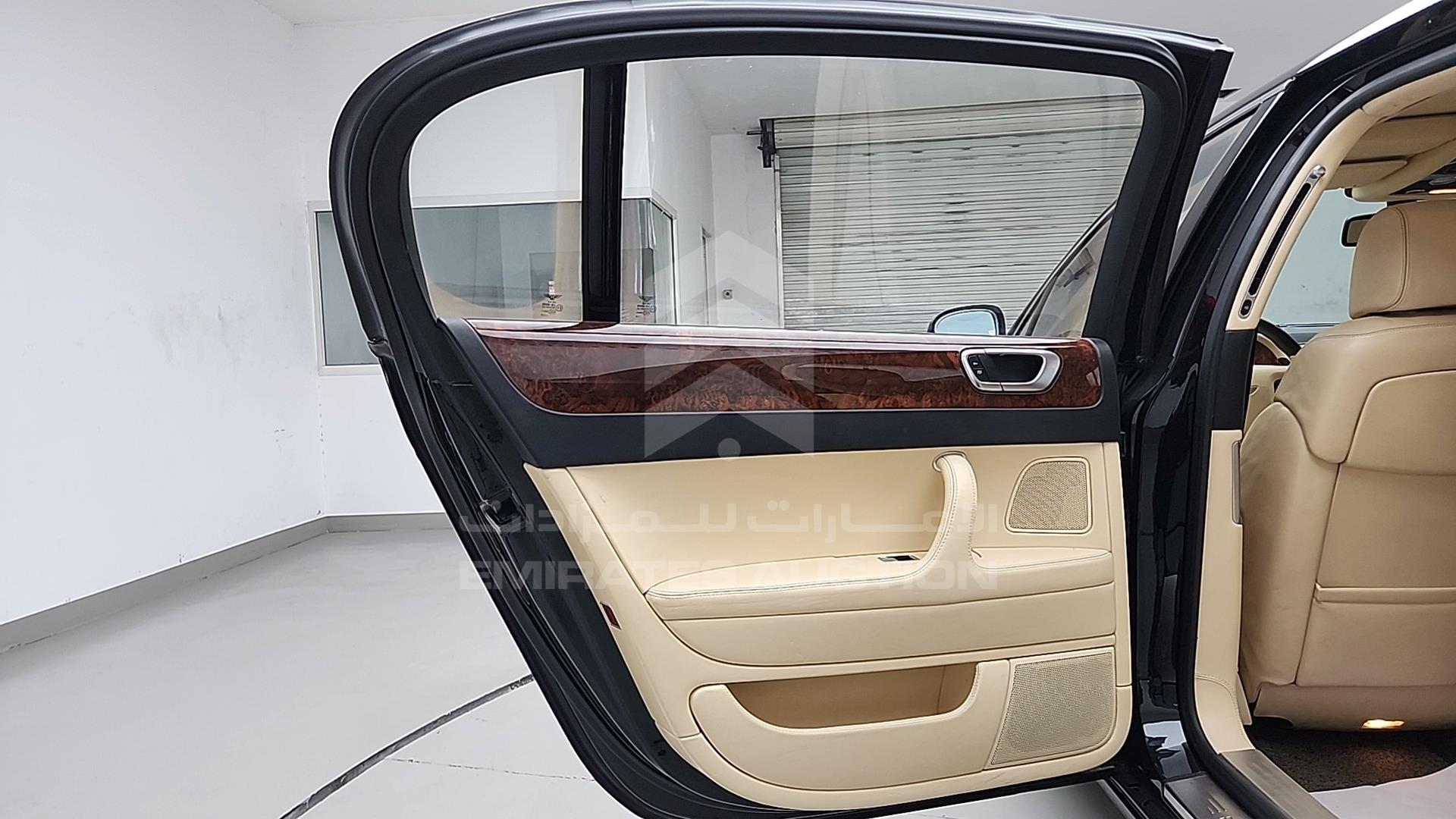 2006 BENTLEY CONTINENTAL VIN: SCBBE53W16C031145