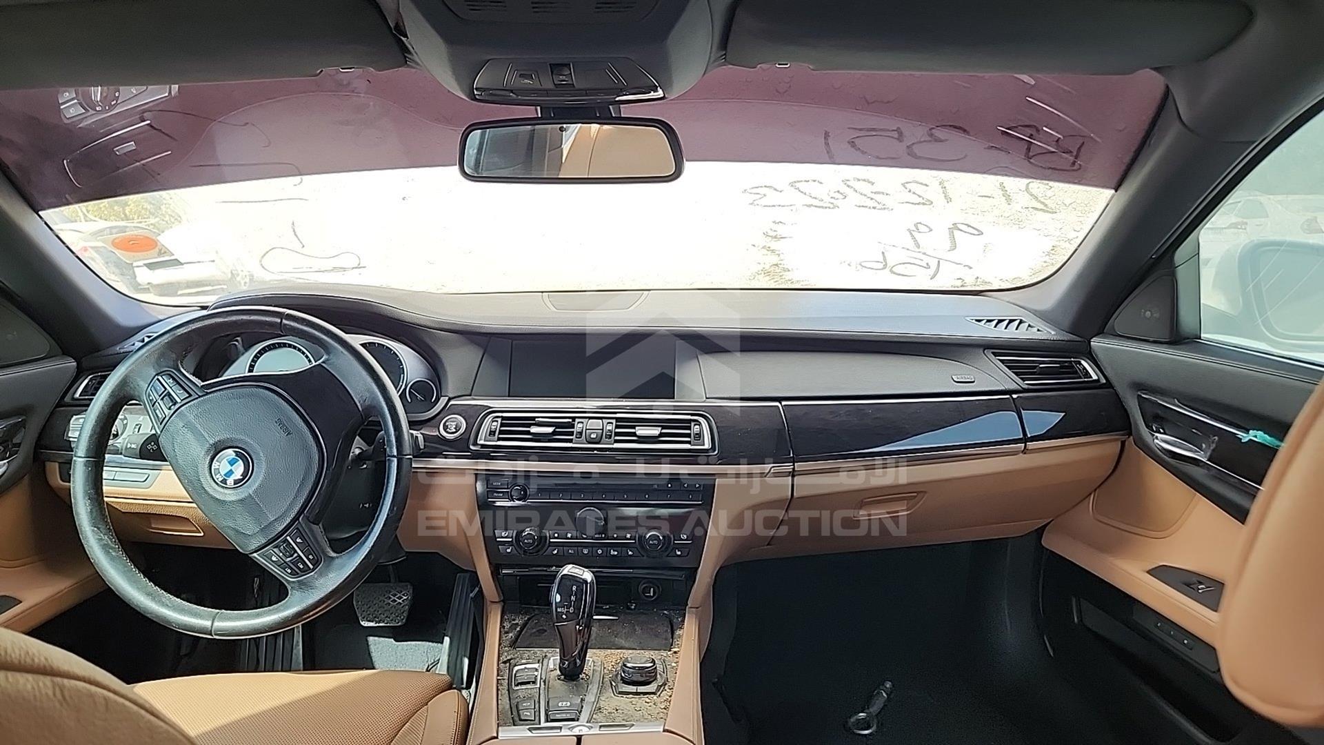 2011 BMW 740 VIN: WBAKB810XBC344966
