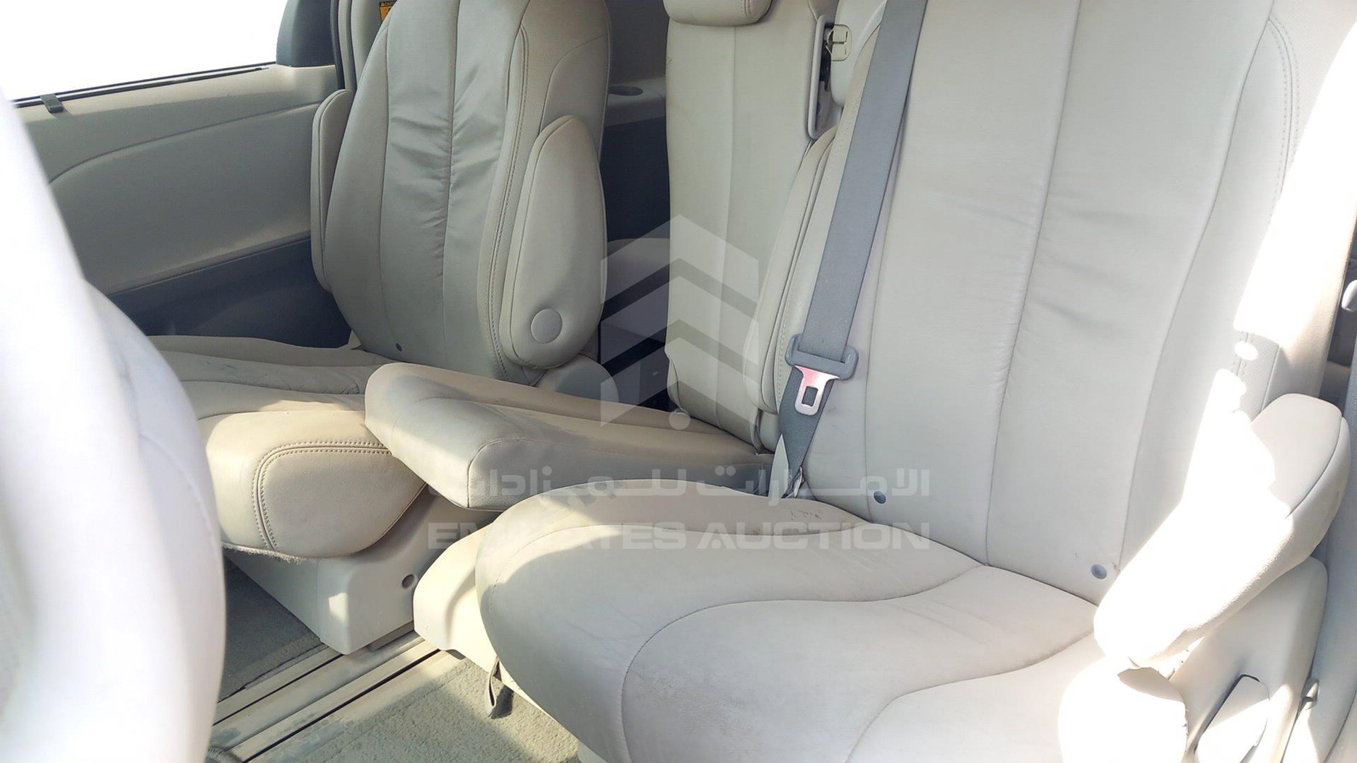 2012 TOYOTA SIENNA VIN: 5TDYK3DC3CS193393