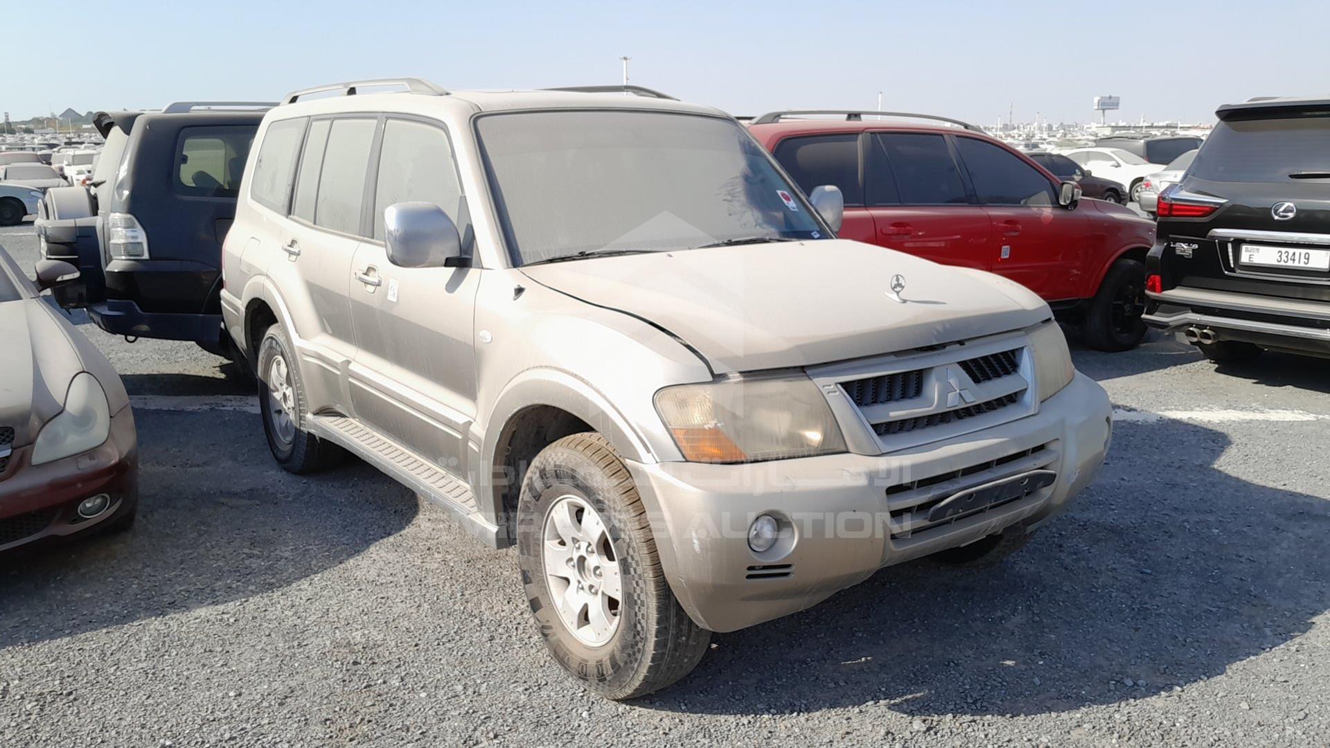 2004 MITSUBISHI PAJERO VIN: JMYLRV73W4J704652