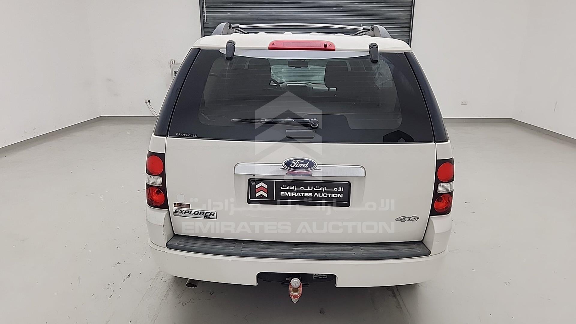 2010 FORD EXPLORER VIN: 1FMEU7DE0AUB12537