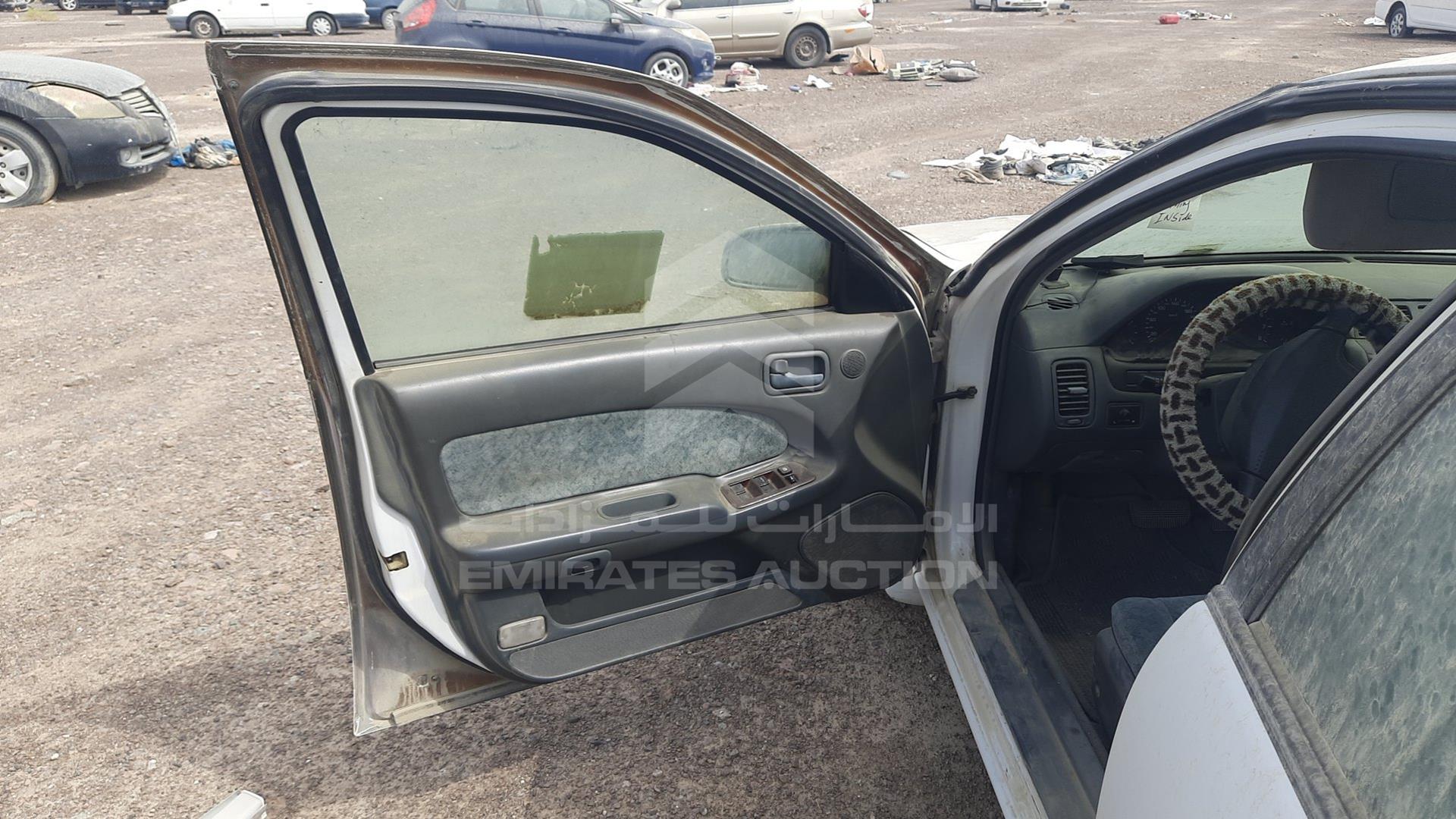 0 NISSAN MAXIMA VIN: JN1CCUA32Z0090543