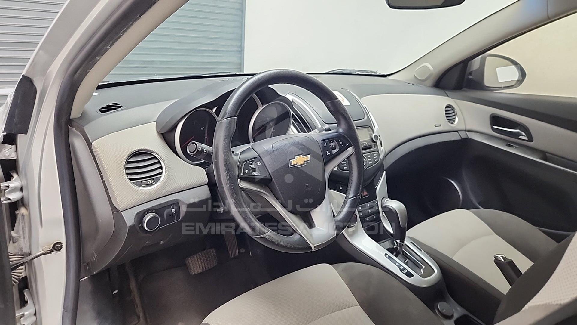 2015 CHEVROLET CRUZE LS VIN: KL1PJ5C57FK006222