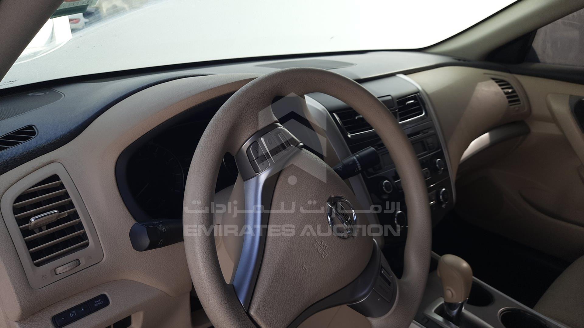 2016 NISSAN ALTIMA VIN: 1N4AL3A90GC102195
