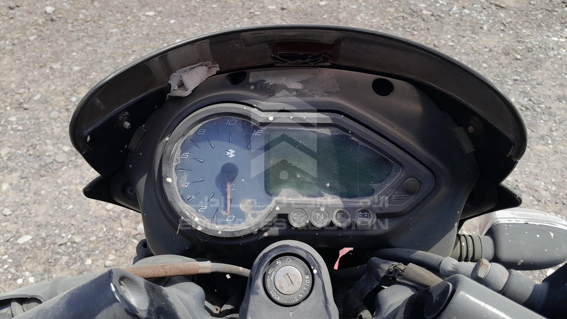 2015 BAJAJ PULSAR 180CC VIN: MD2A12DZ8ECD10566