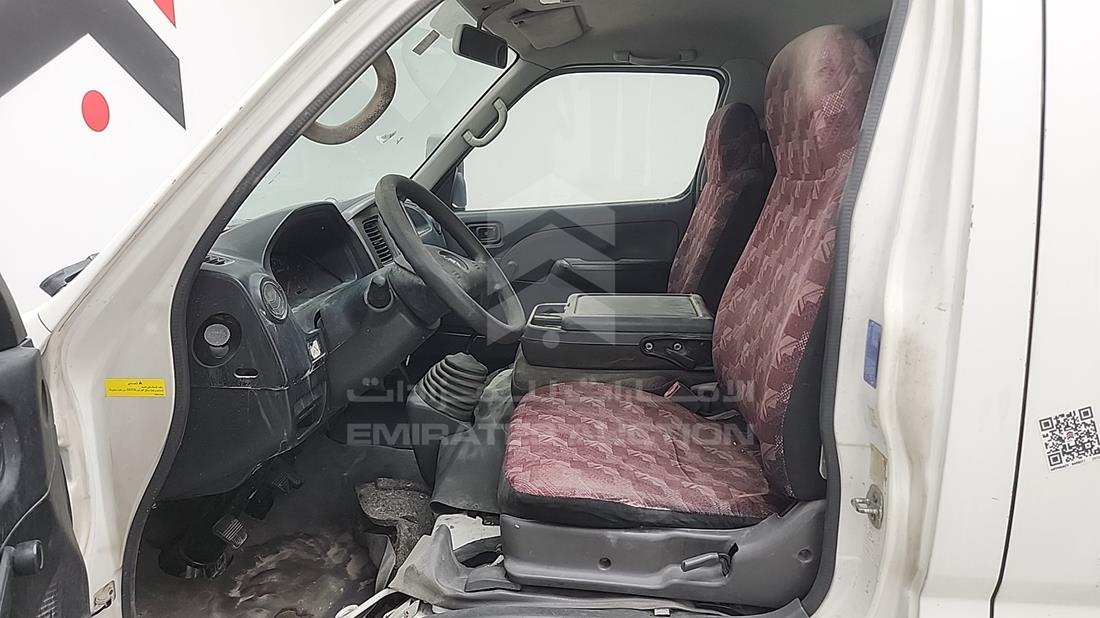 2012 Nissan Urvan — Front Left Driver Seat View — Photo 7