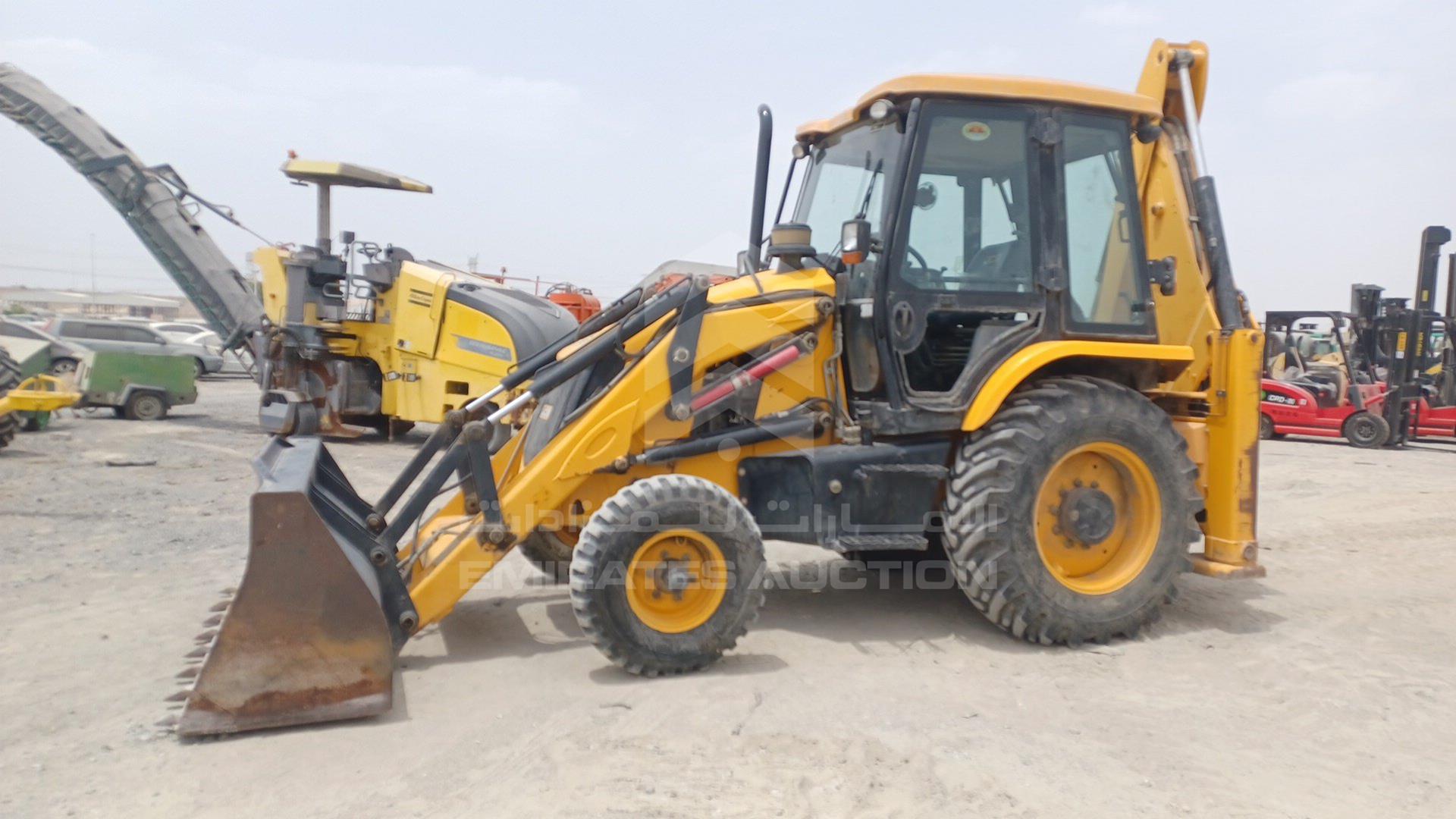 2017 JCB 3DX VIN: RAJ3DXSSH02938916