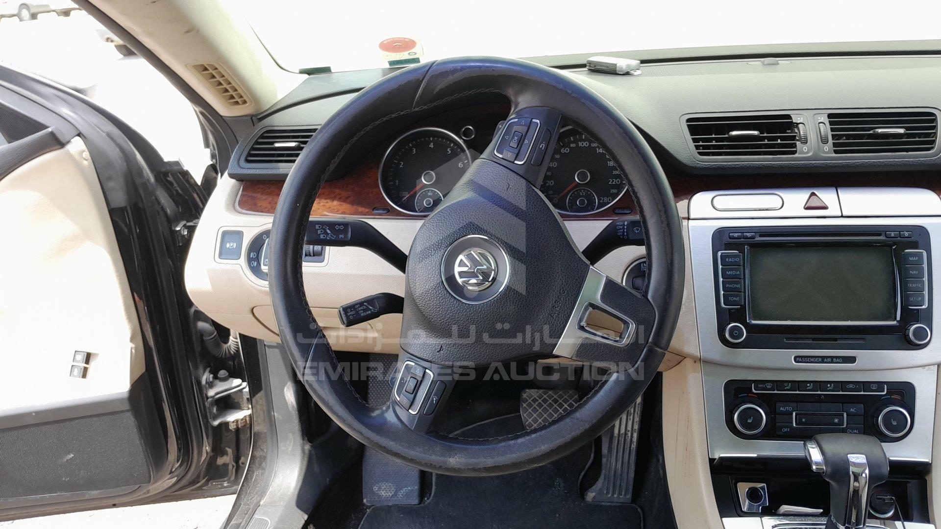 WVWAC23CXBE700272 - 2011 Volkswagen CC - #490230