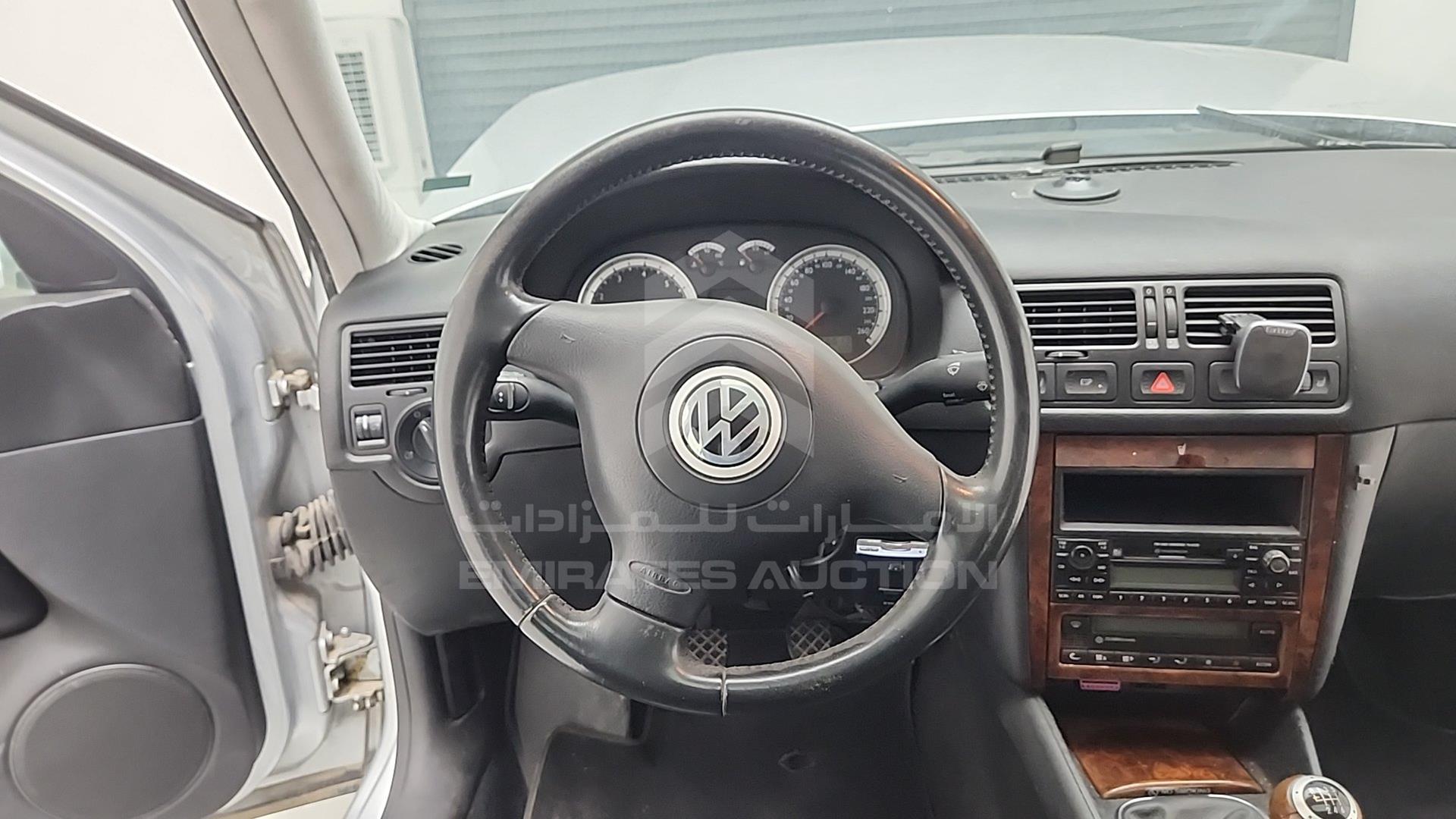 2001 VOLKSWAGEN BORA VIN: WVWZZZ1JZ1D376500