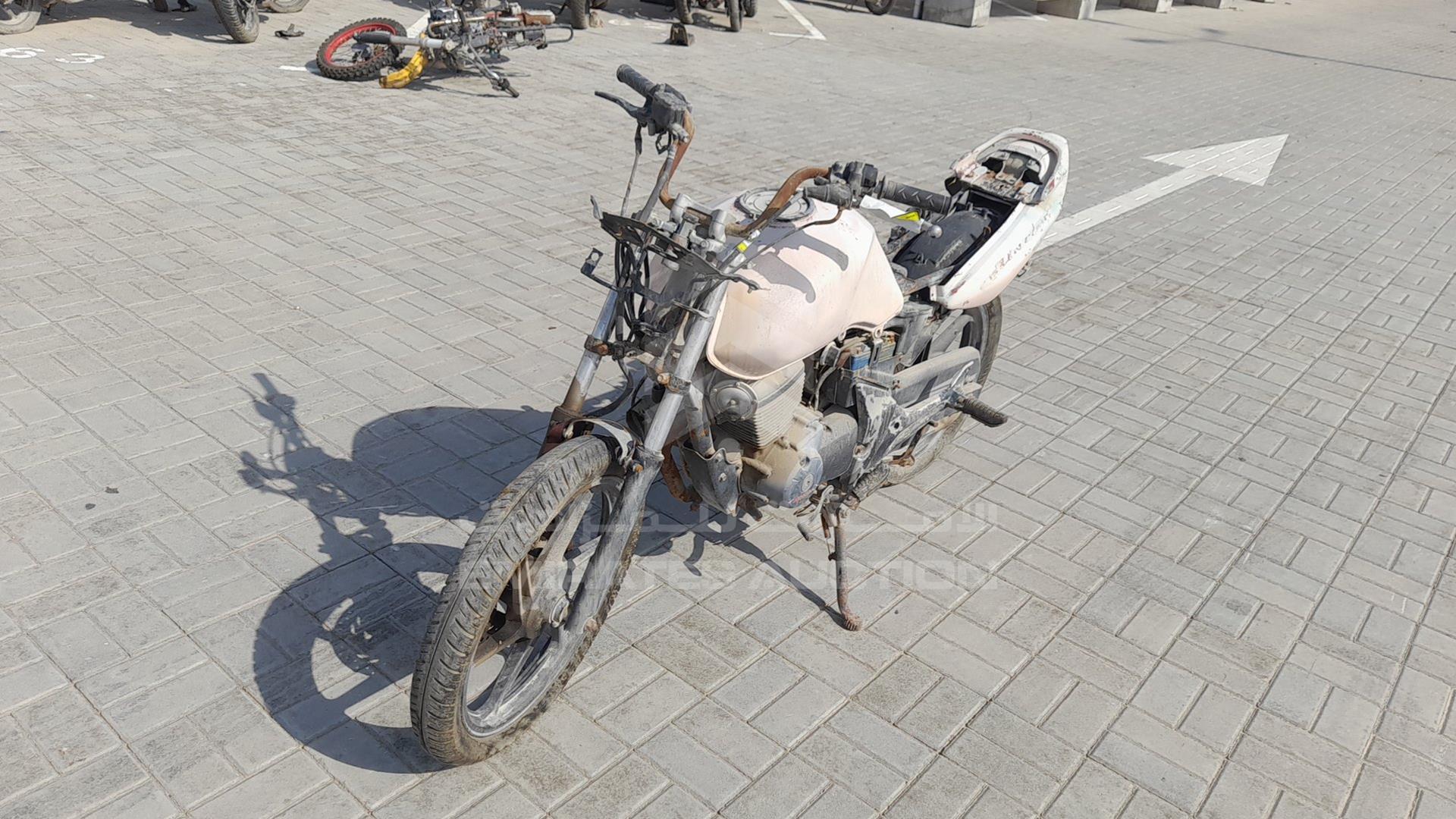 0 HONDA UNICORN VIN: ME4KC09CED8480538